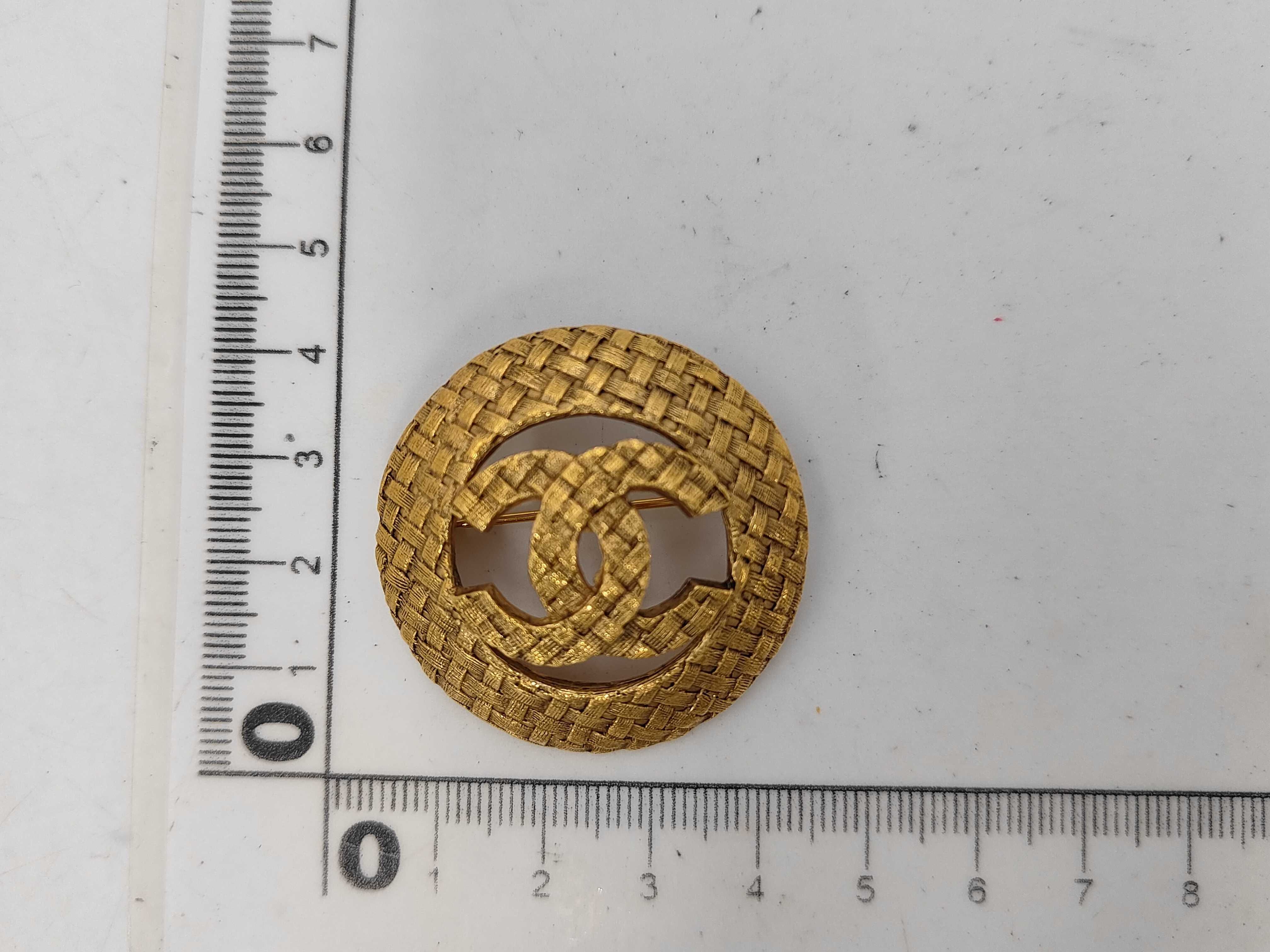 GP Brooch — view 6