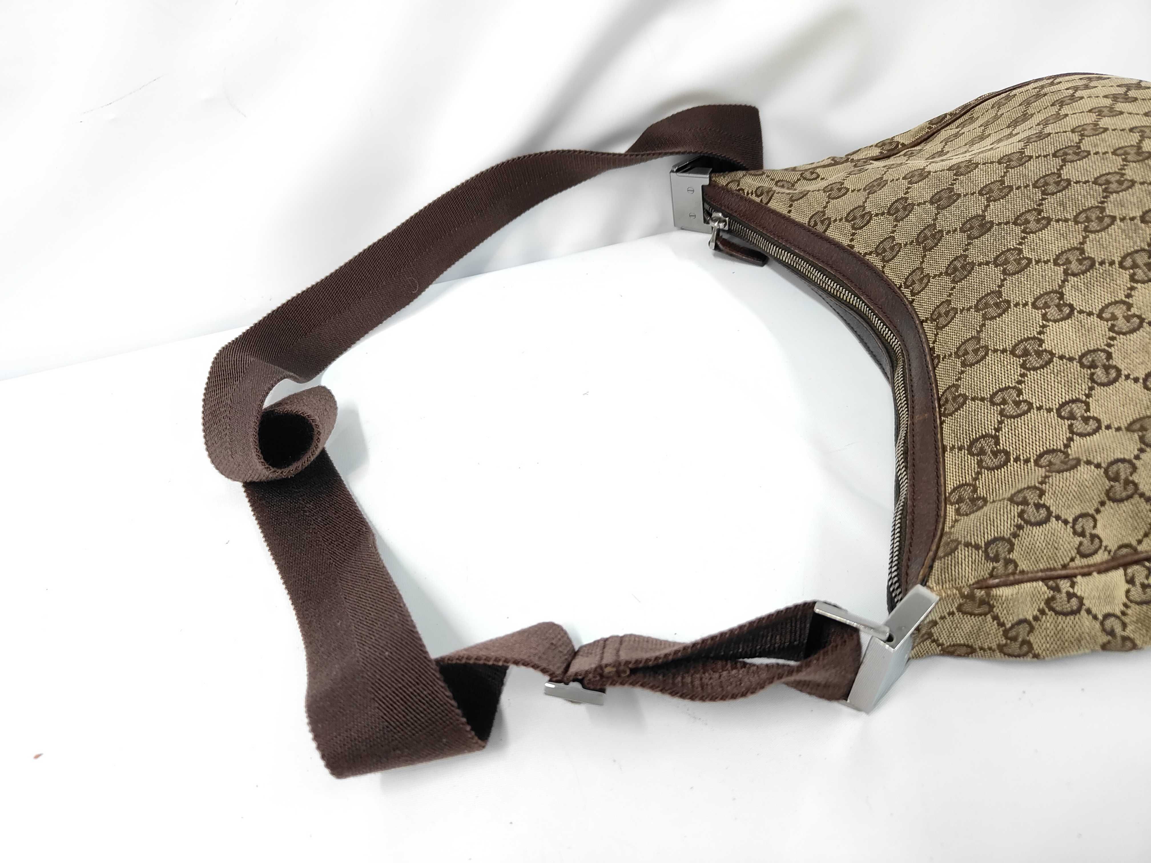 Gucci GG Canvas Shoulder Bag — view 5