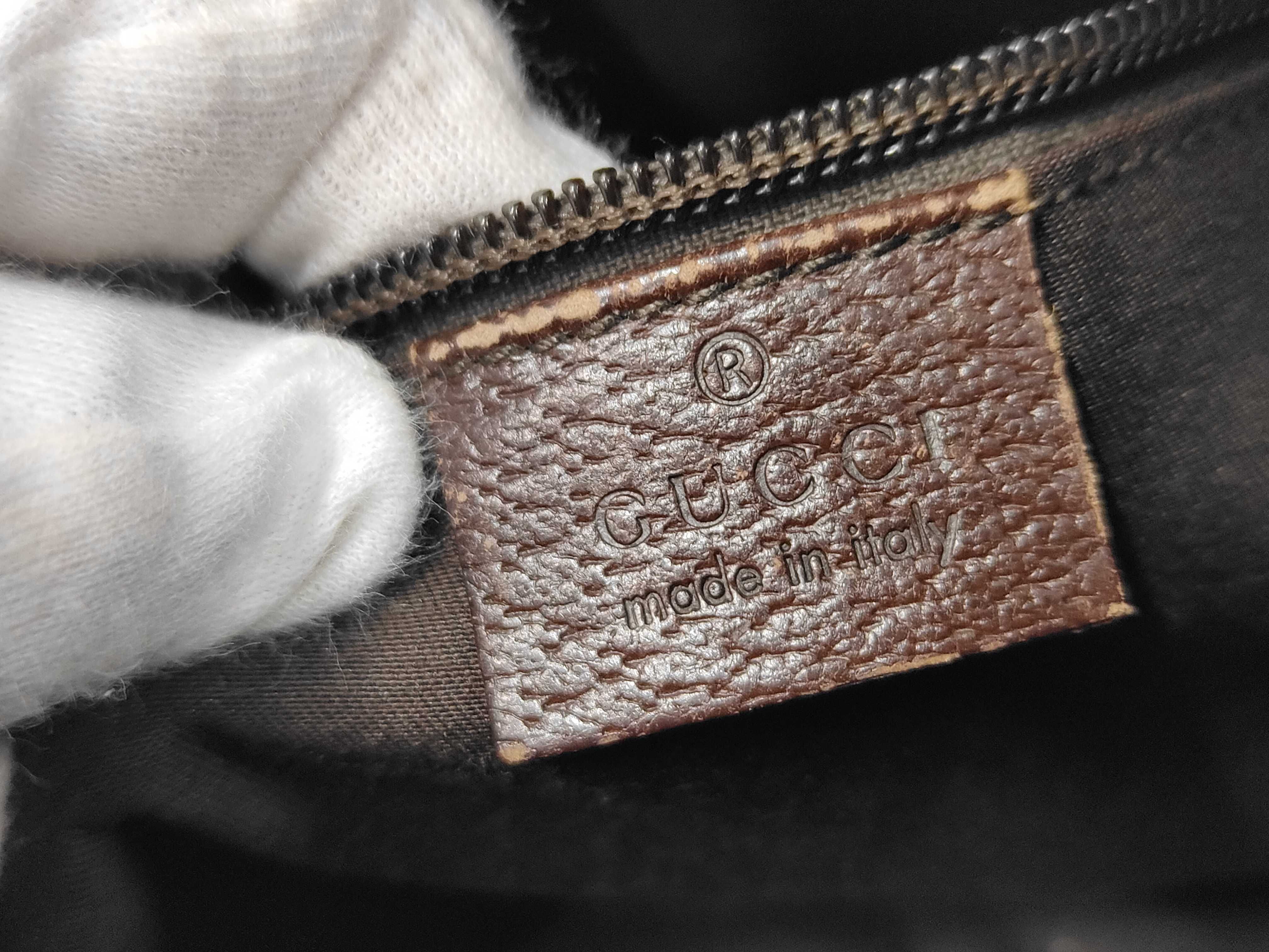 Gucci GG Canvas Shoulder Bag — view 10