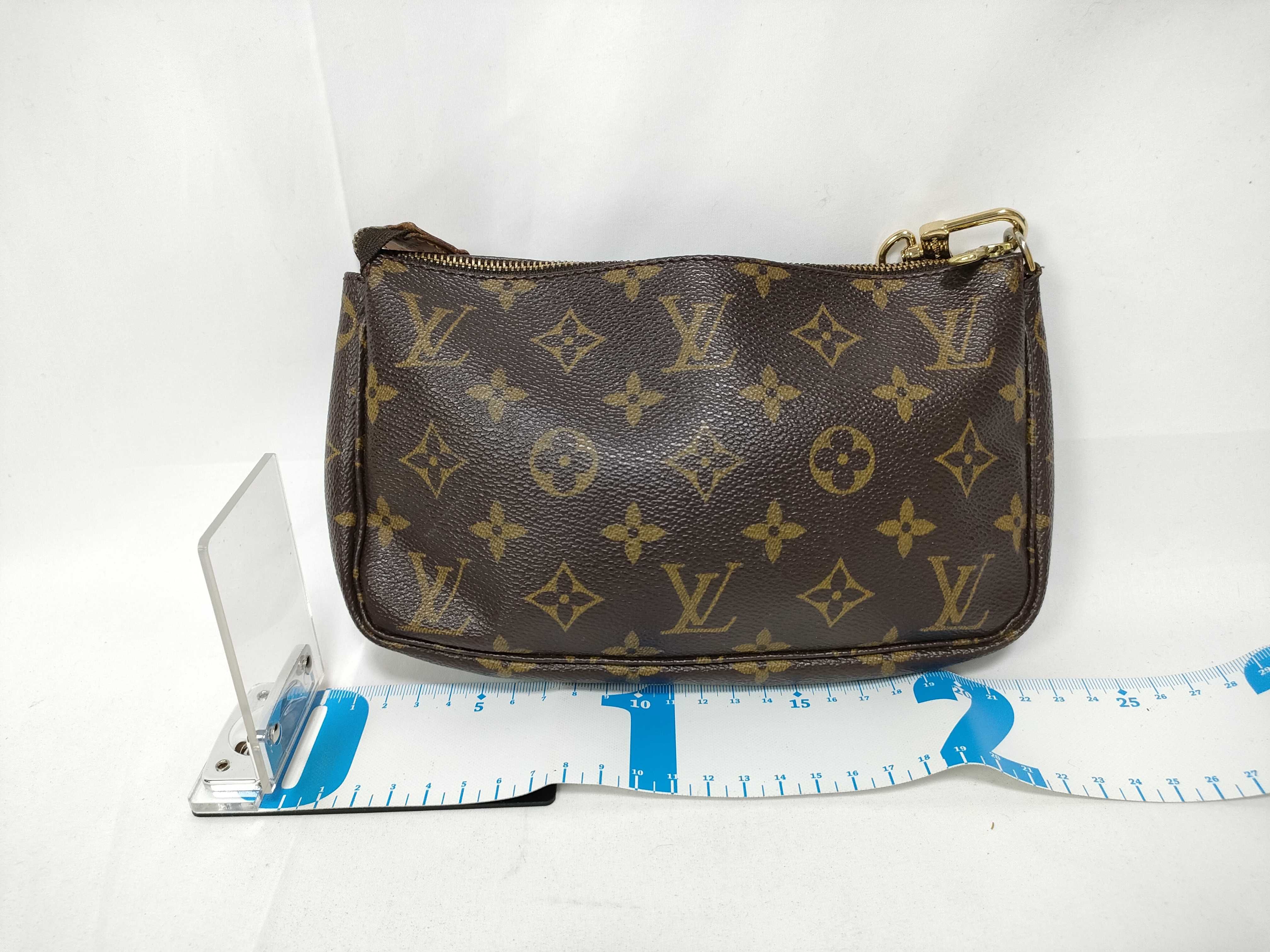 Monogram Pochette Accessoires M51980 SL1001 Handbag Pouch — view 2