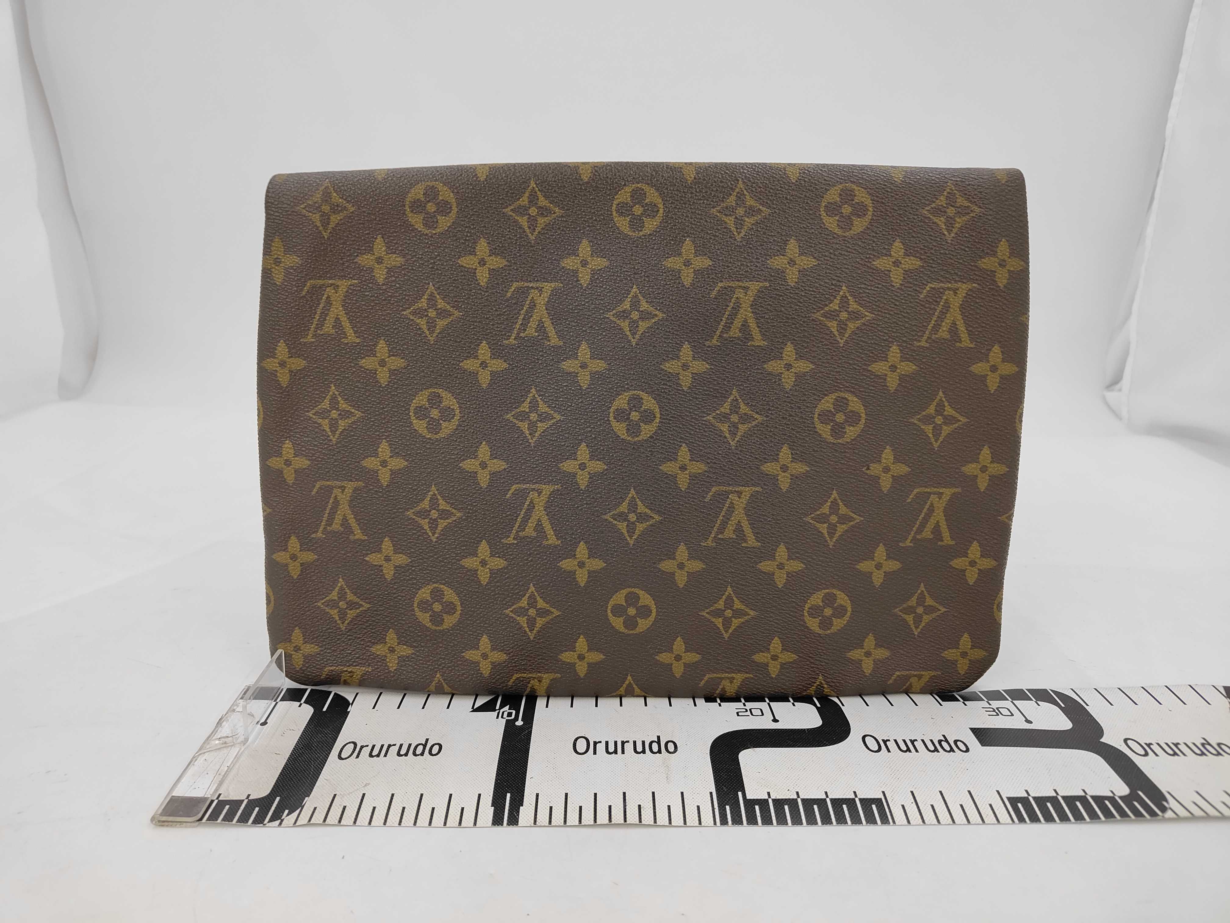bag, Louis Vuitton Pochette Pliant clutch bag — view 2