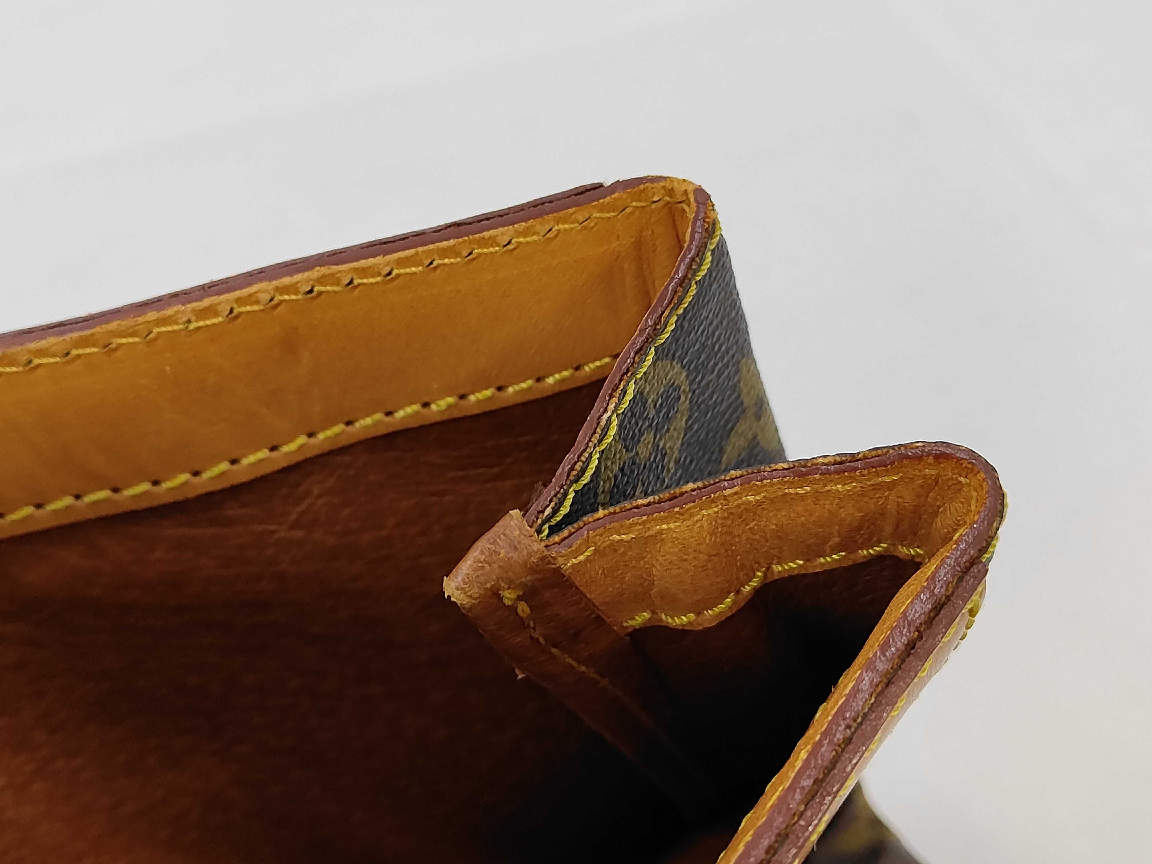 bag, Louis Vuitton Pochette Pliant clutch bag — view 8