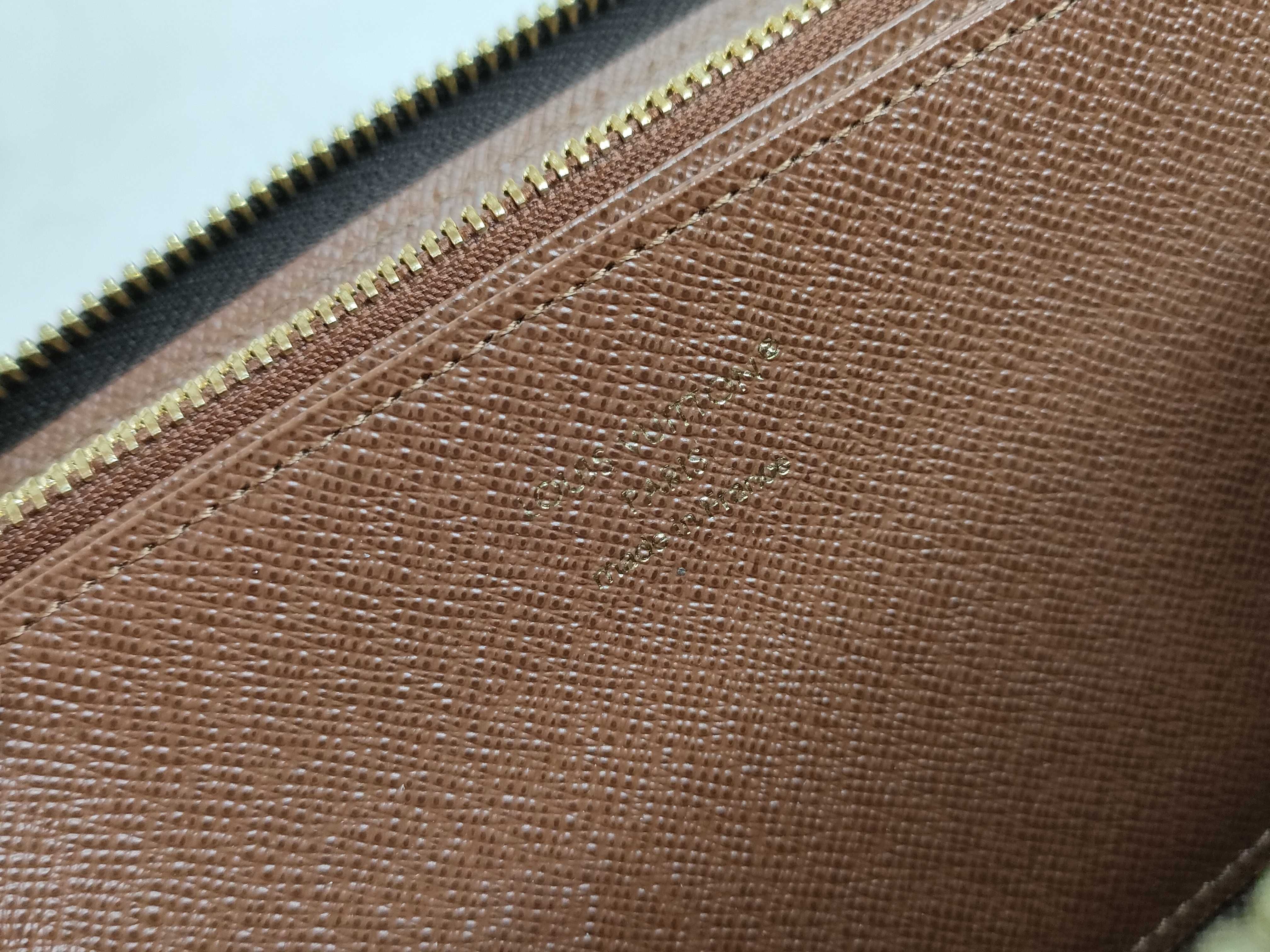 Monogram Louis Vuitton Monogram Zippy Wallet Long Wallet Gold Hardware M42616 RFID Wallet — view 13