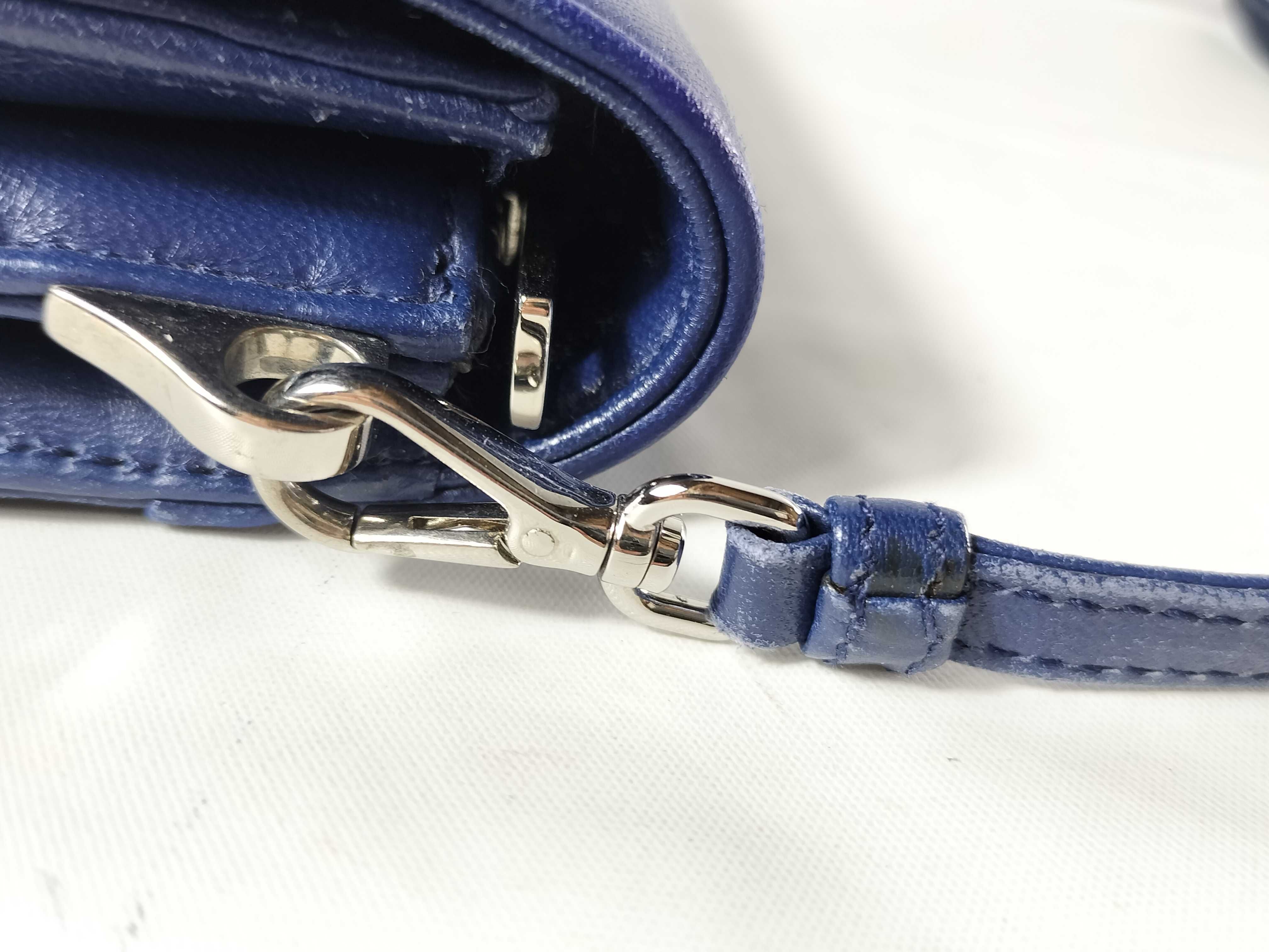 Navy Shoulder Bag Nappa Gaufre Shoulder Bag — view 7
