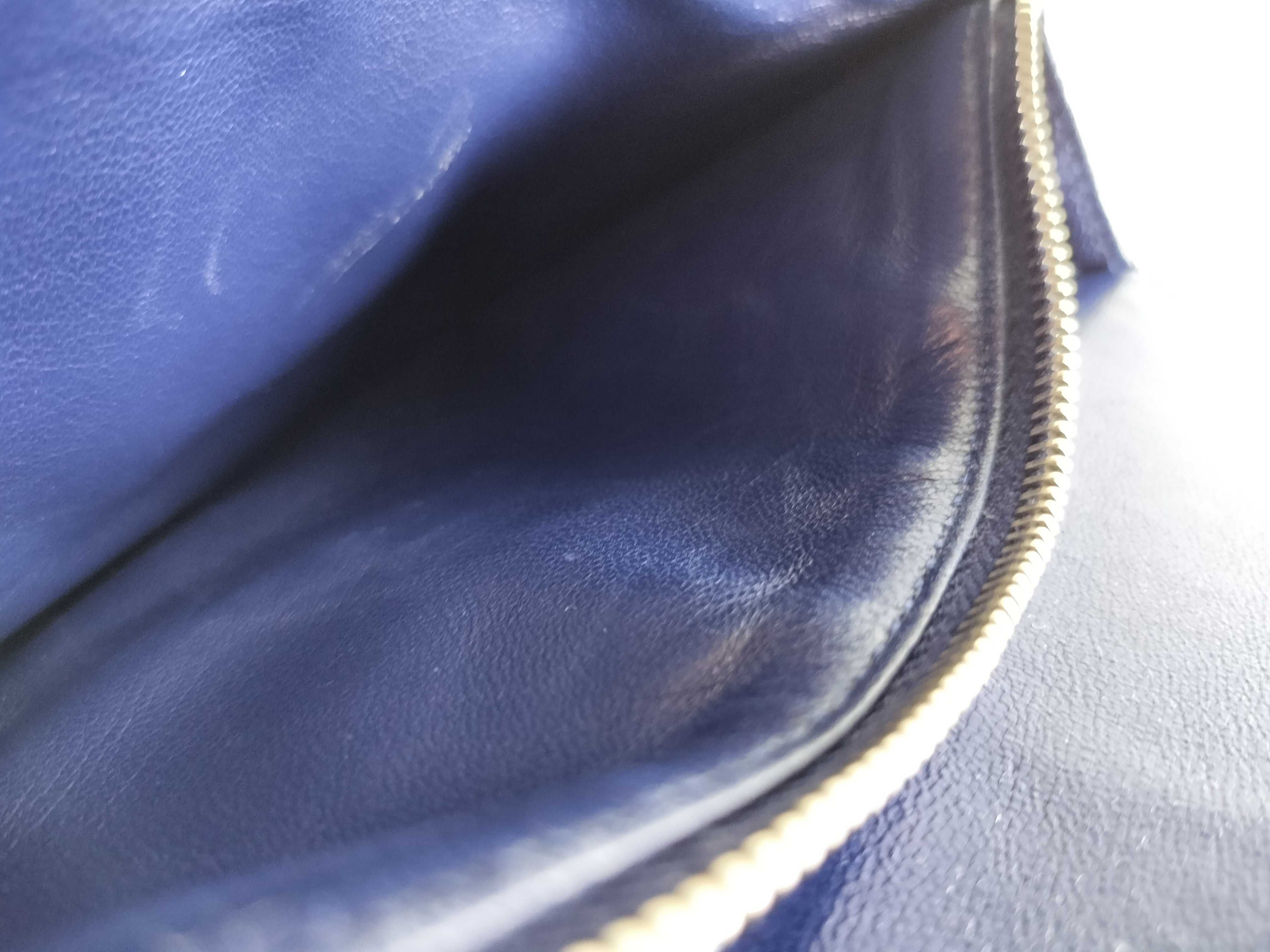Navy Shoulder Bag Nappa Gaufre Shoulder Bag — view 10