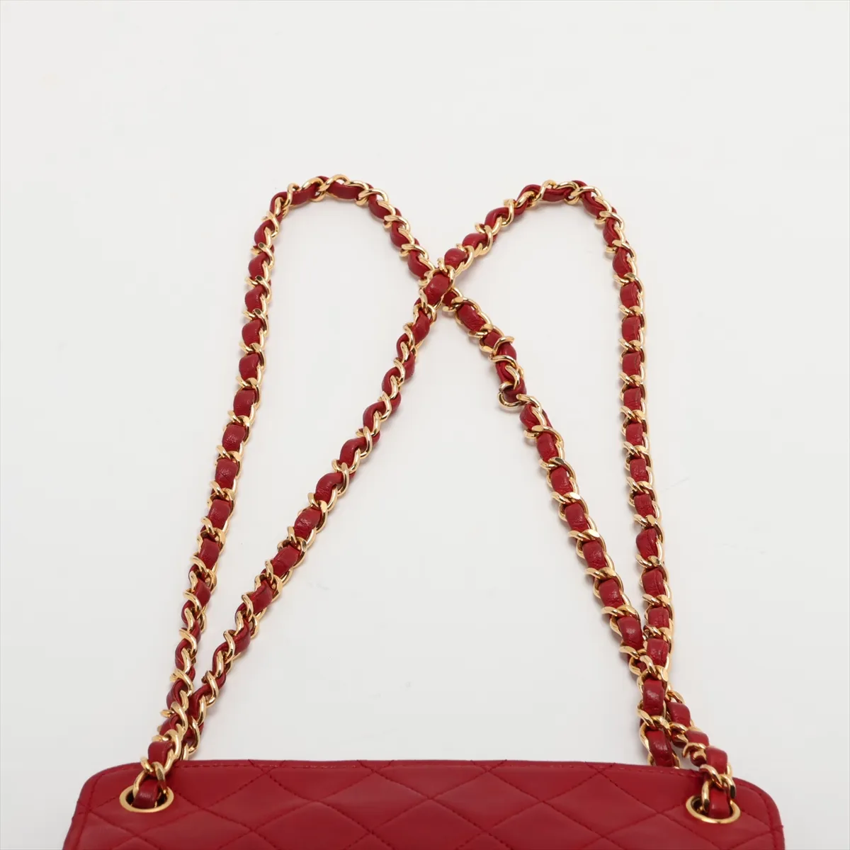 Matelassé Lambskin Chain Shoulder Bag, Push Lock, Red with Gold Hardware, 0188696 (Serial Number in the 0s) — view 6
