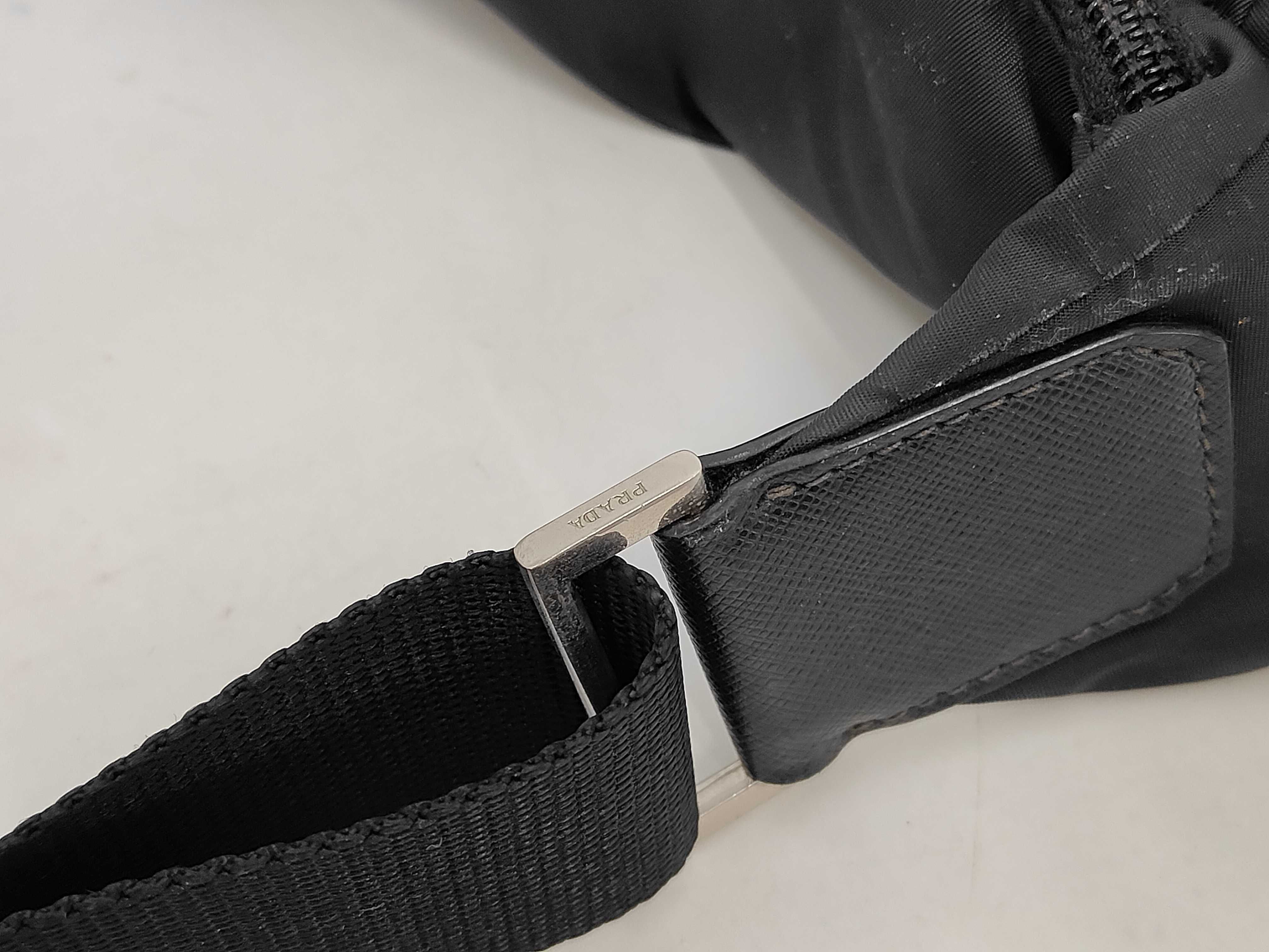Nylon Messenger Bag Shoulder Bag — view 5
