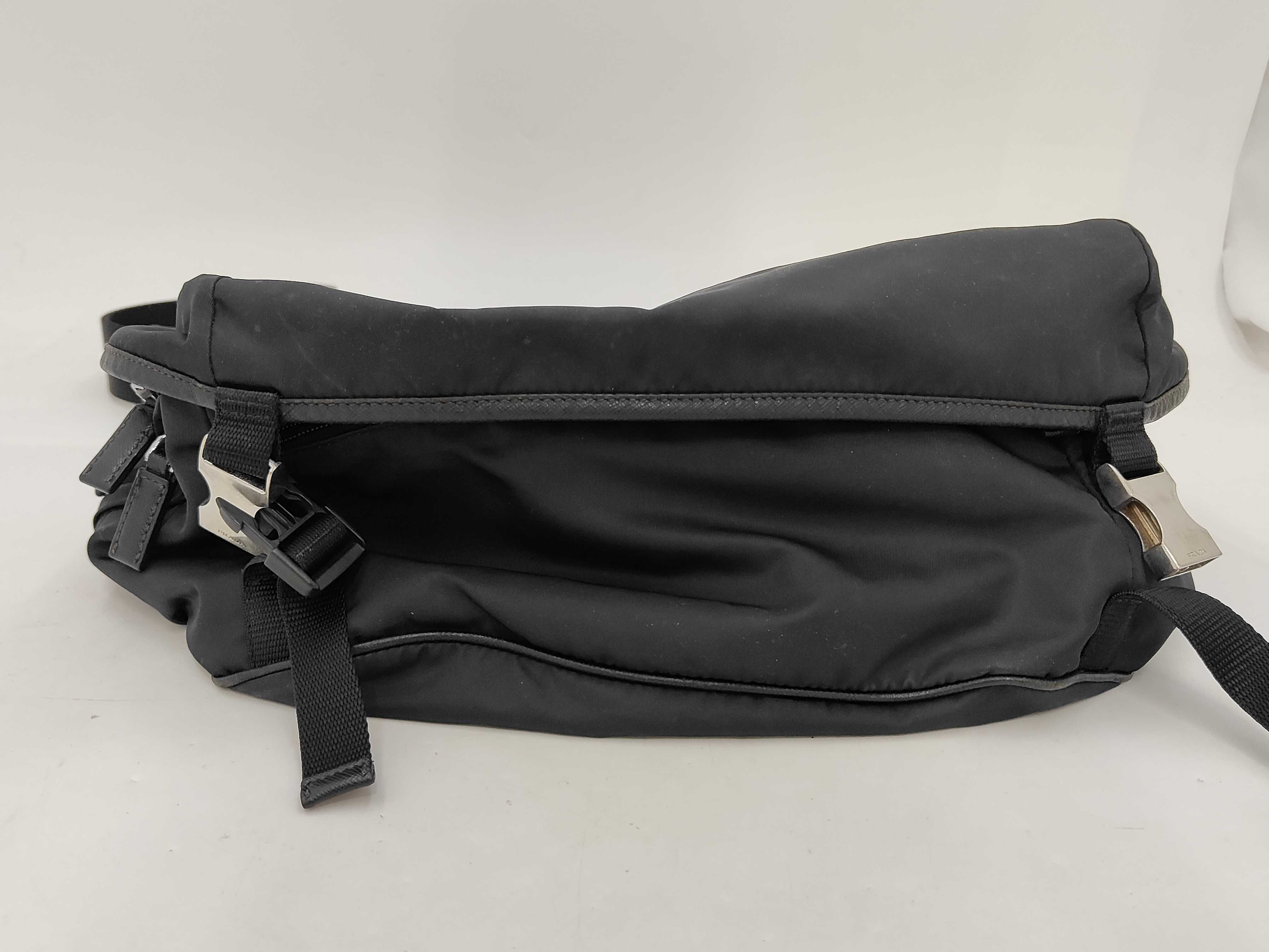 Nylon Messenger Bag Shoulder Bag — view 7