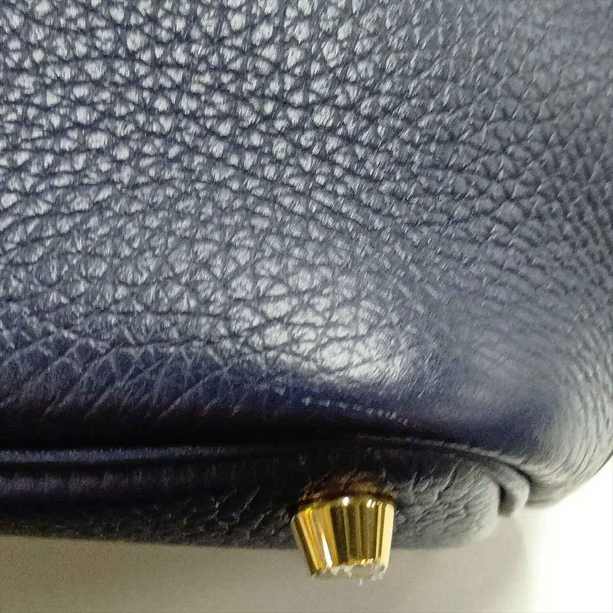 Picotin Lock 18 PM, Taurillon Clemence leather, Blue Nuit, Gold hardware, Year: 2022 — view 11