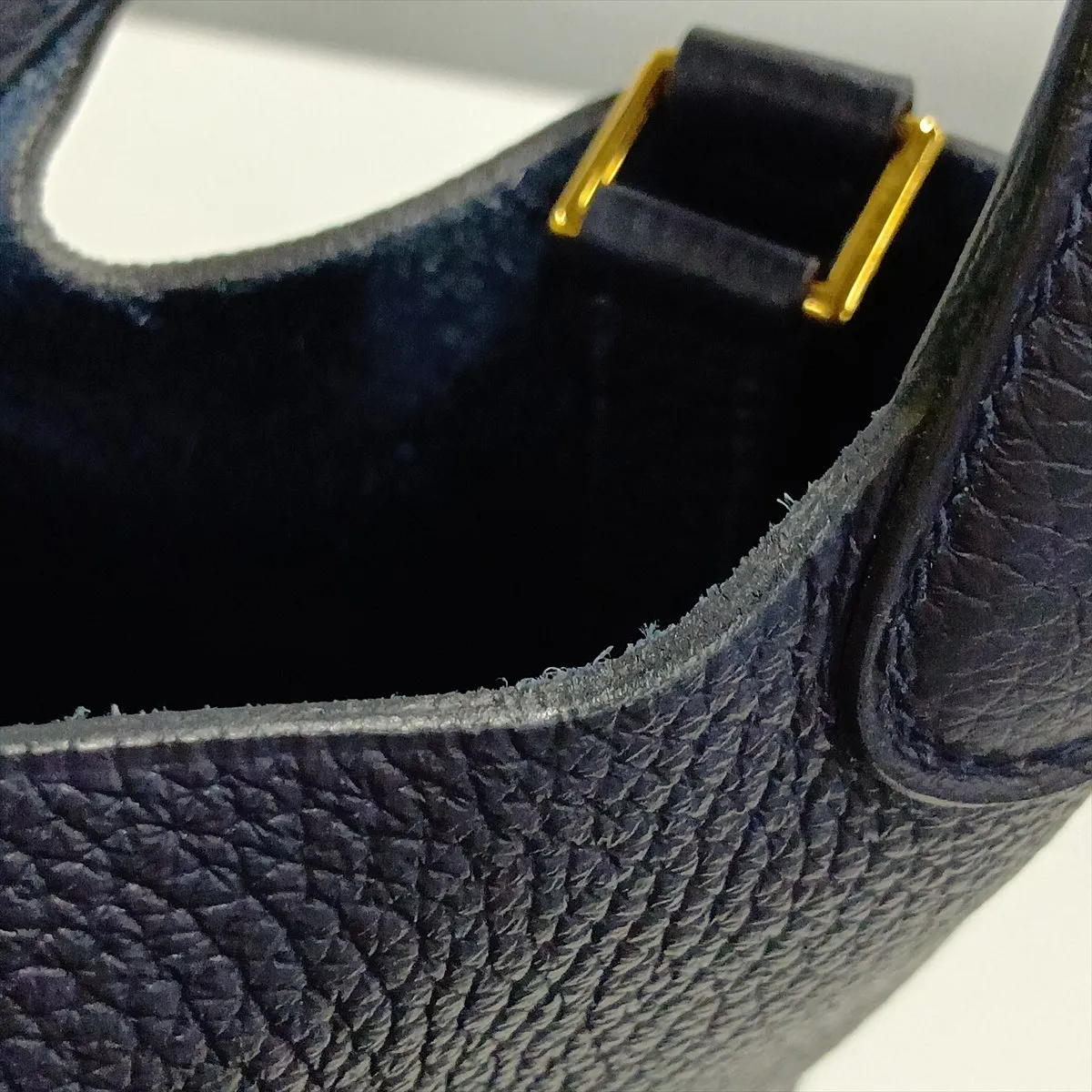 Picotin Lock 18 PM, Taurillon Clemence leather, Blue Nuit, Gold hardware, Year: 2022 — view 10