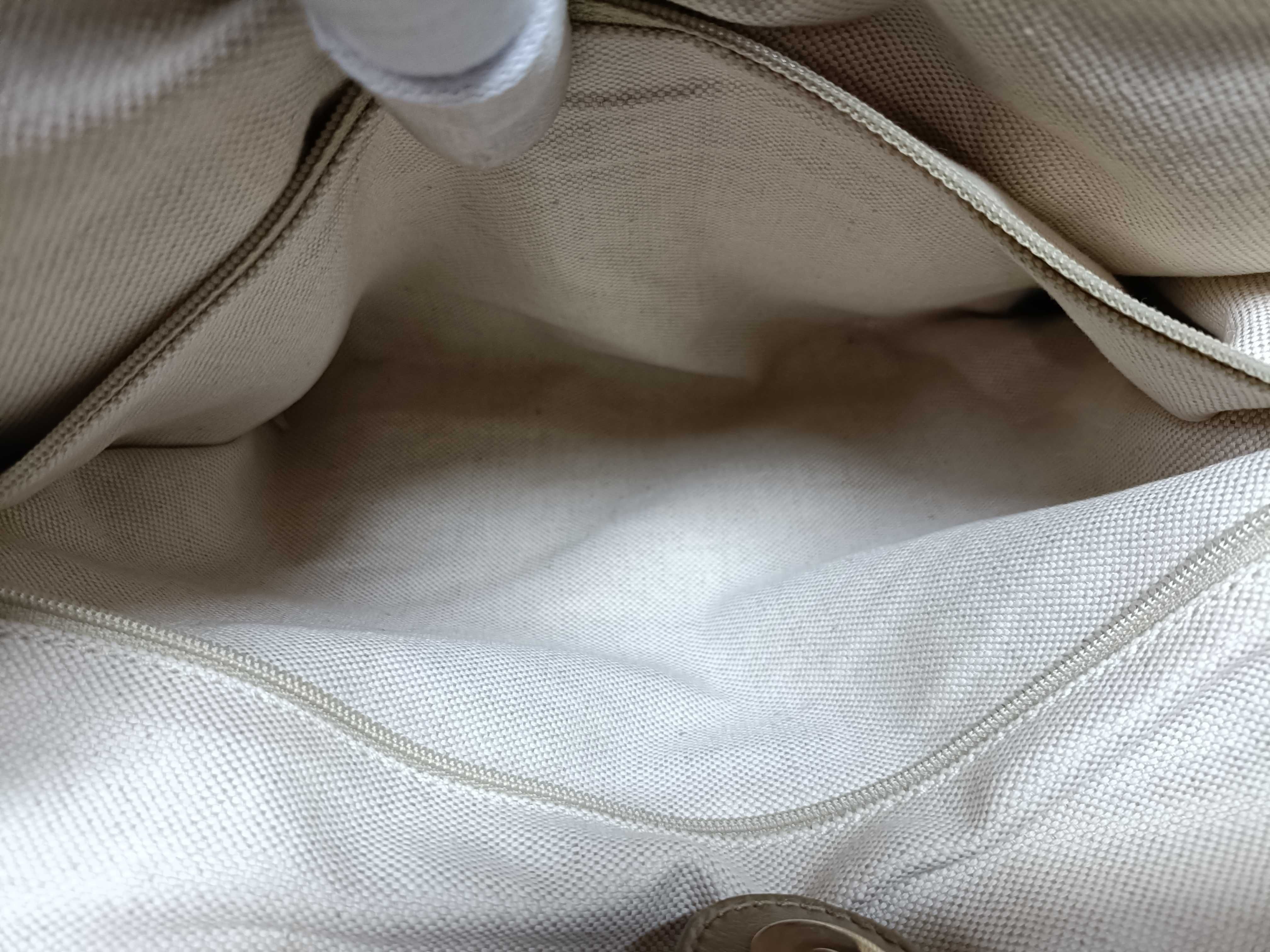 GG Canvas 211944 Tote Bag — view 11