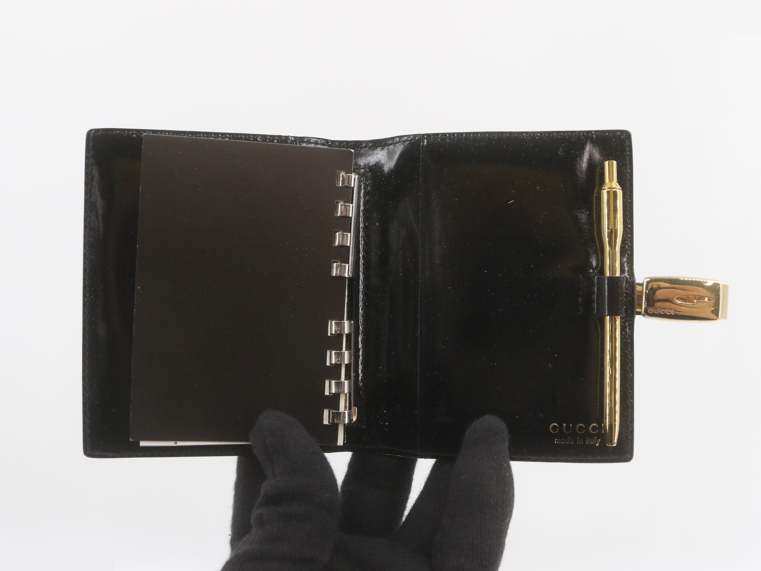 notebook cover — view 4