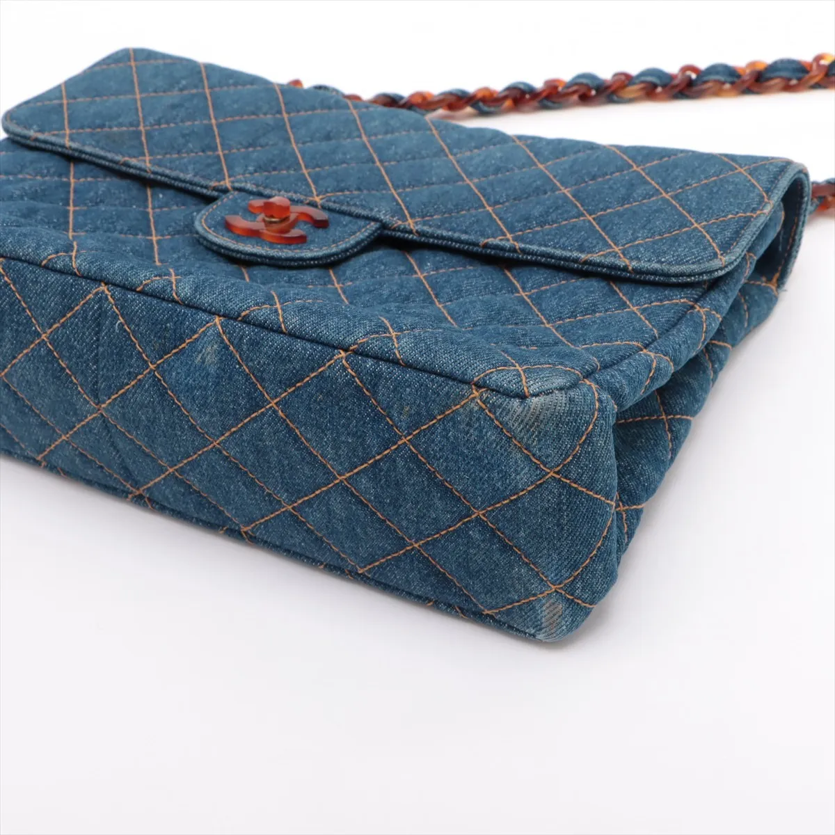 [Individually wrapped] Chanel Matelasse denim chain shoulder bag tortoiseshell blue gold hardware — view 3