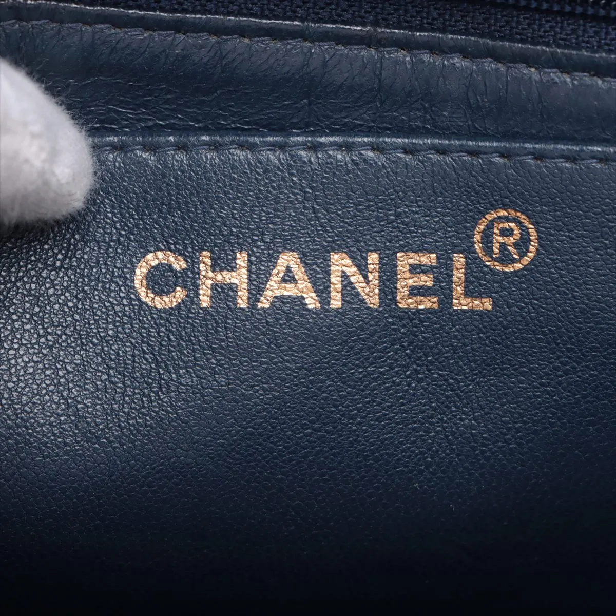 [Individually wrapped] Chanel Matelasse denim chain shoulder bag tortoiseshell blue gold hardware — view 10