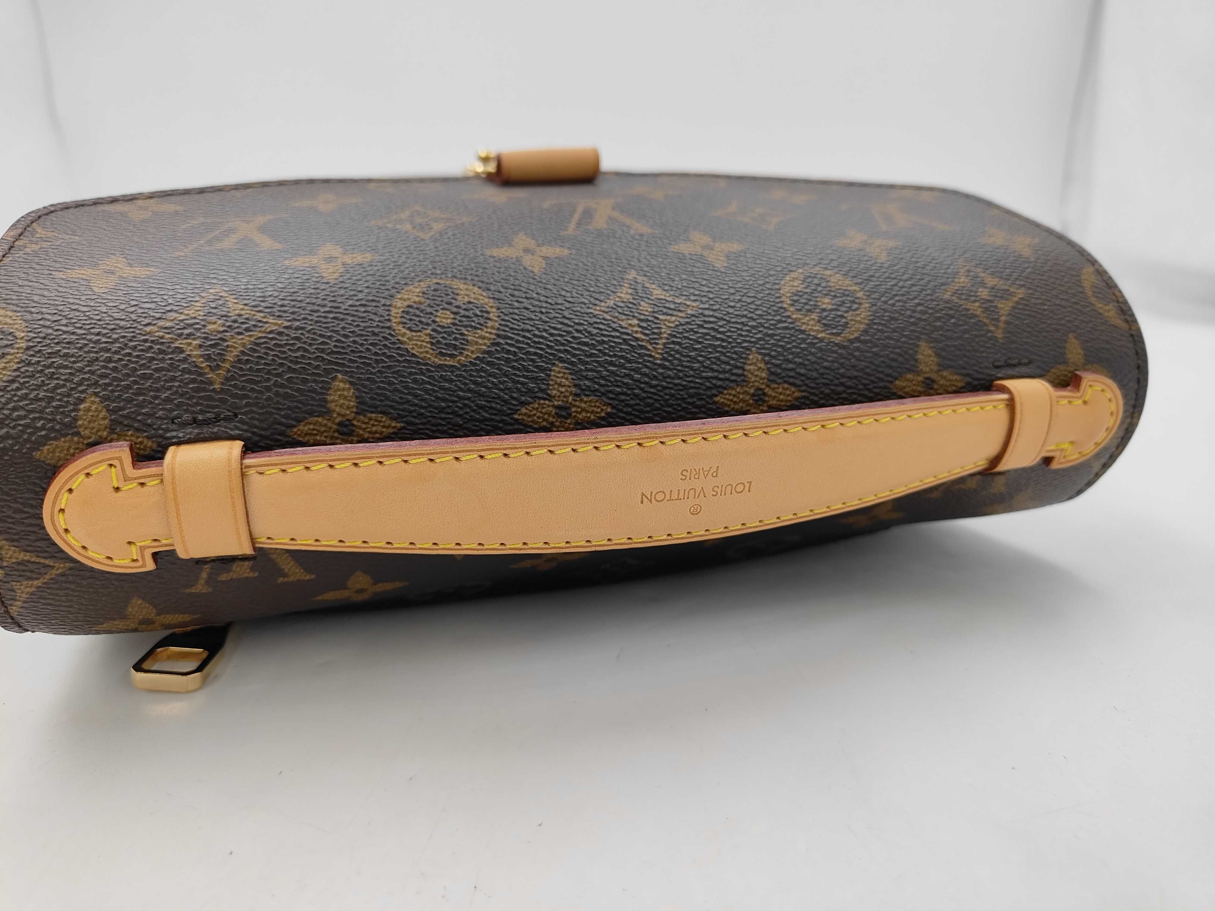Monogram LV Mono M44875 Pochette Metis MM DR2126 Strap Handbag — view 3