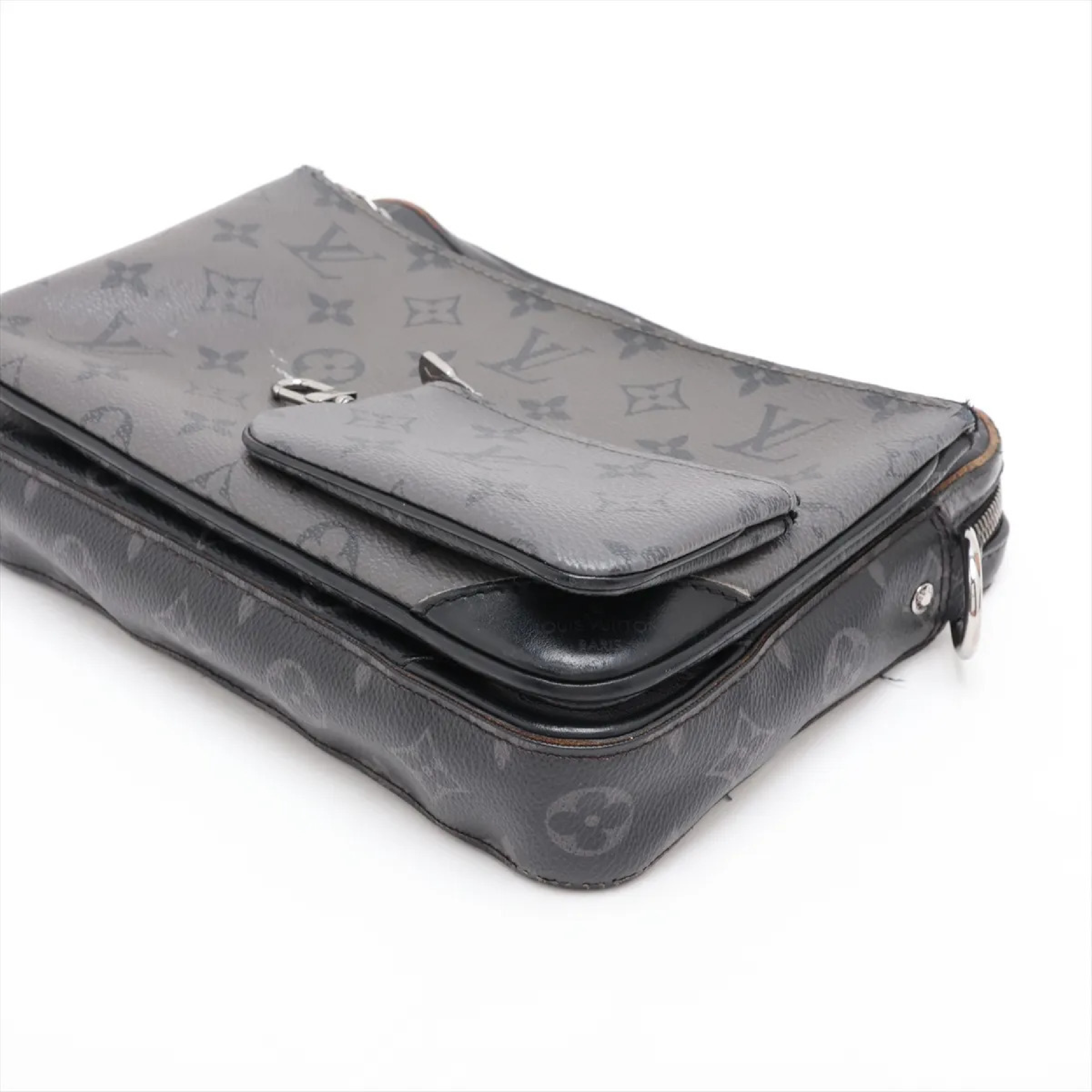 Monogram Eclipse Trio Messenger M69443 TJ5210 RFID detected shoulder bag — view 3