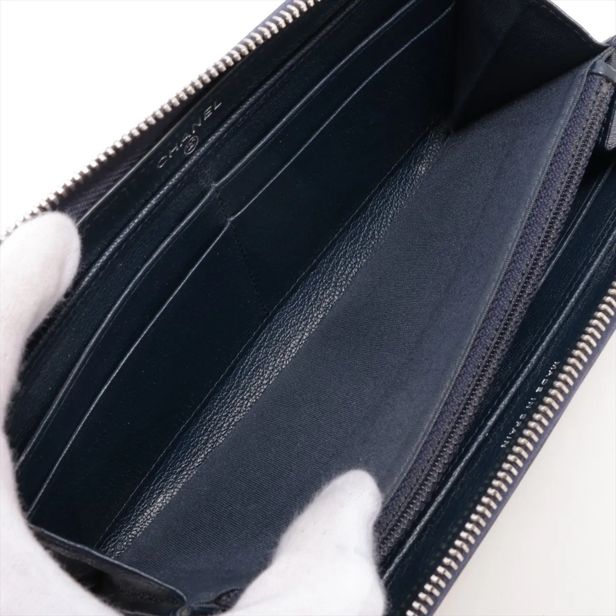 Cocomark Leather Round Zip Wallet Navy Silver Hardware 29011603 — view 4