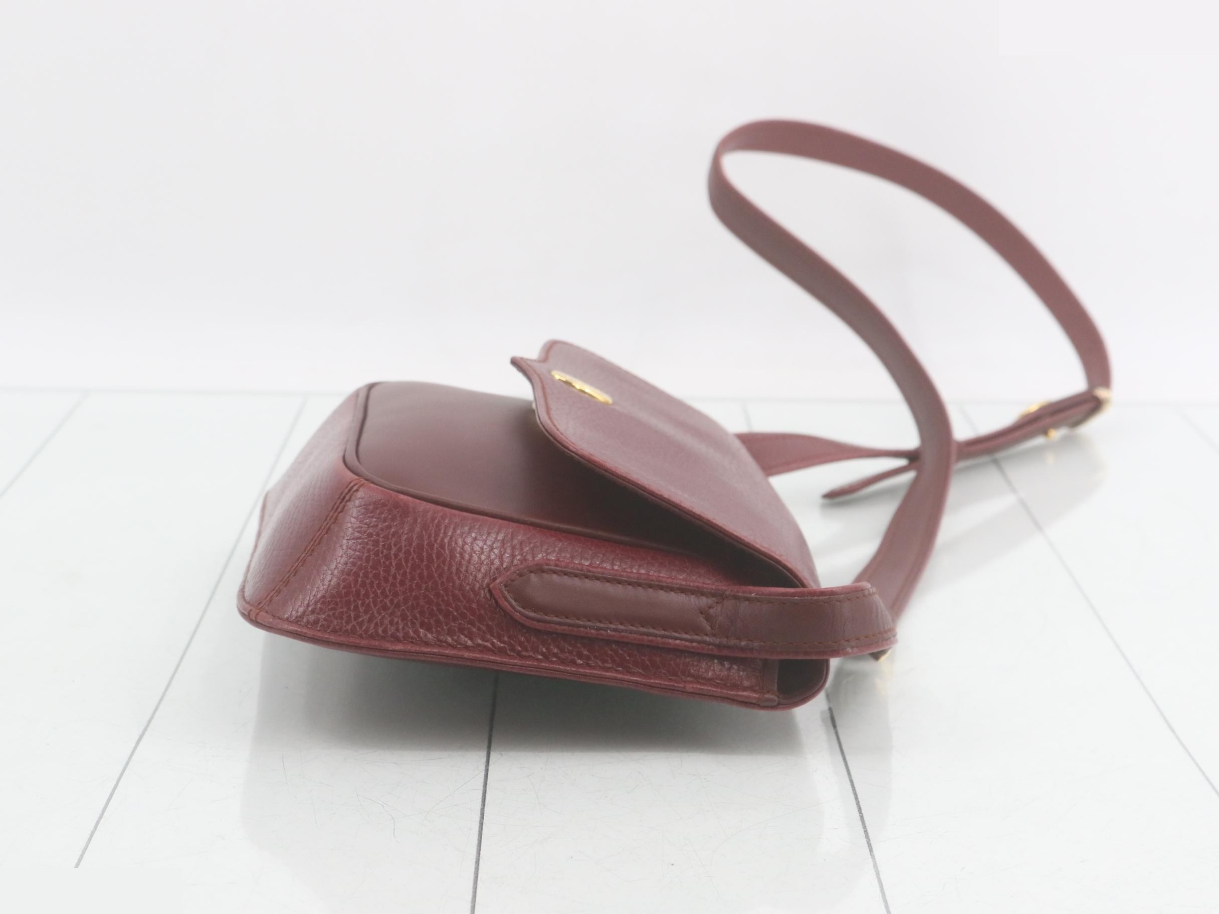 Must Line (Bag) - Shoulder Bag — view 3