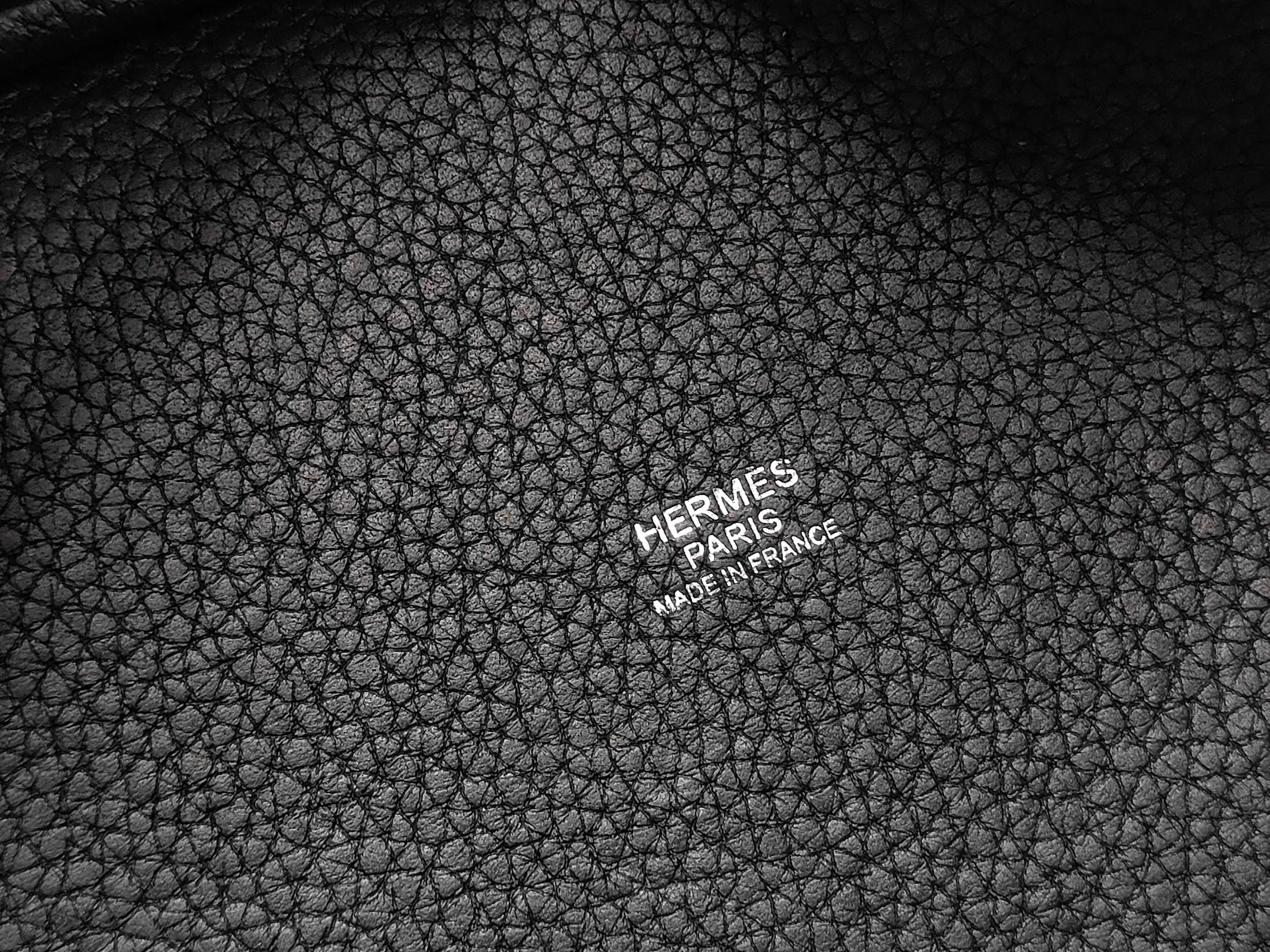 Picotin Lock PM handbag, black, silver hardware, Y stamp. — view 9