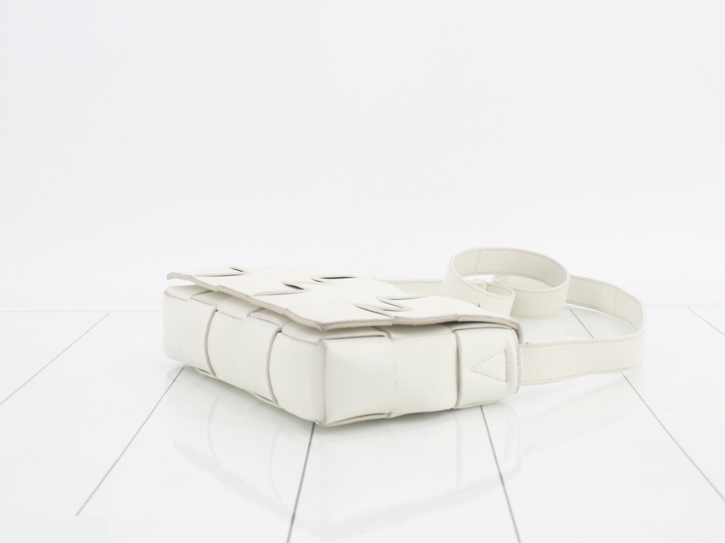 Cassette Leather Shoulder Bag, White — view 6