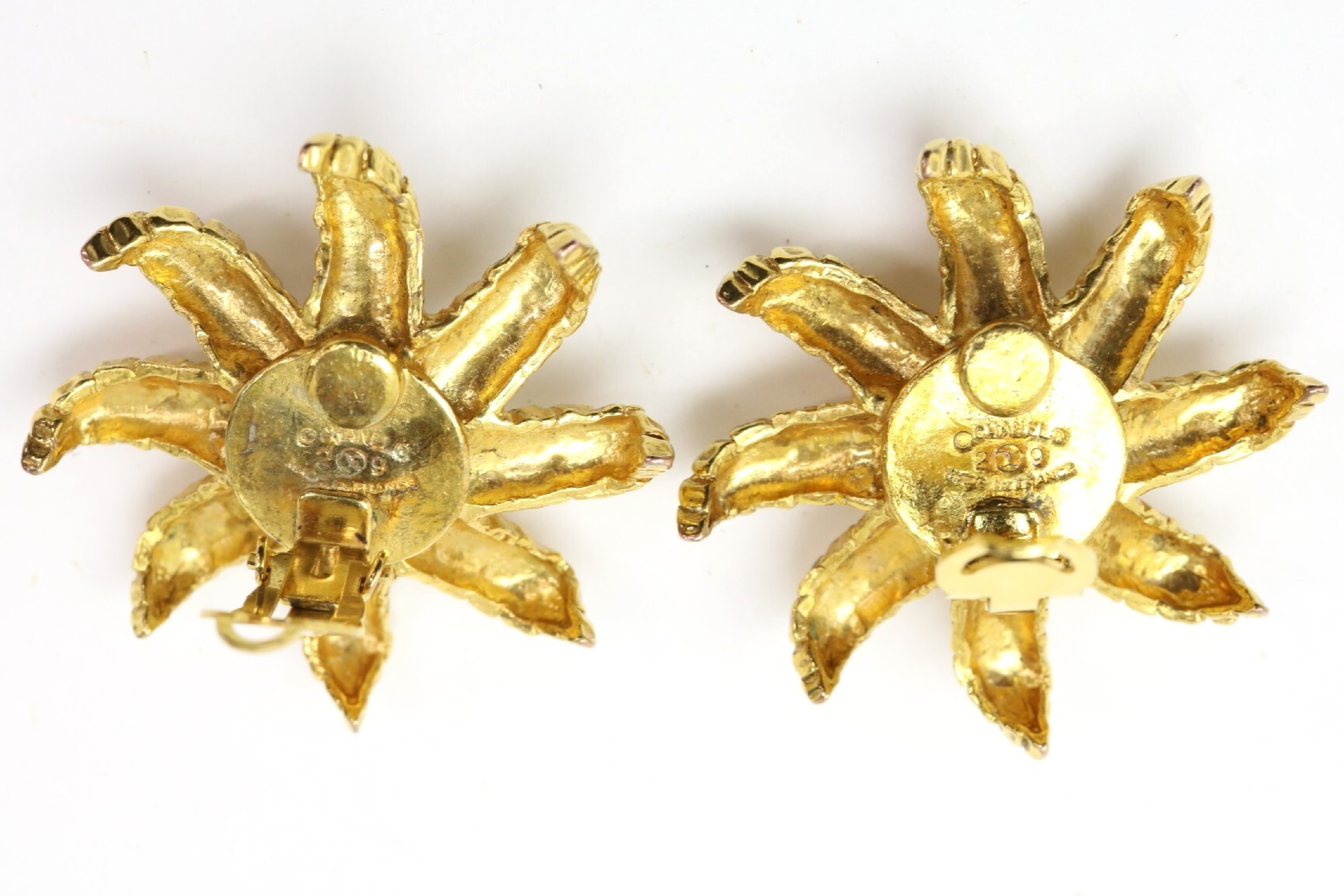 Pearl Vintage Flower Earrings, Size 29 — view 4