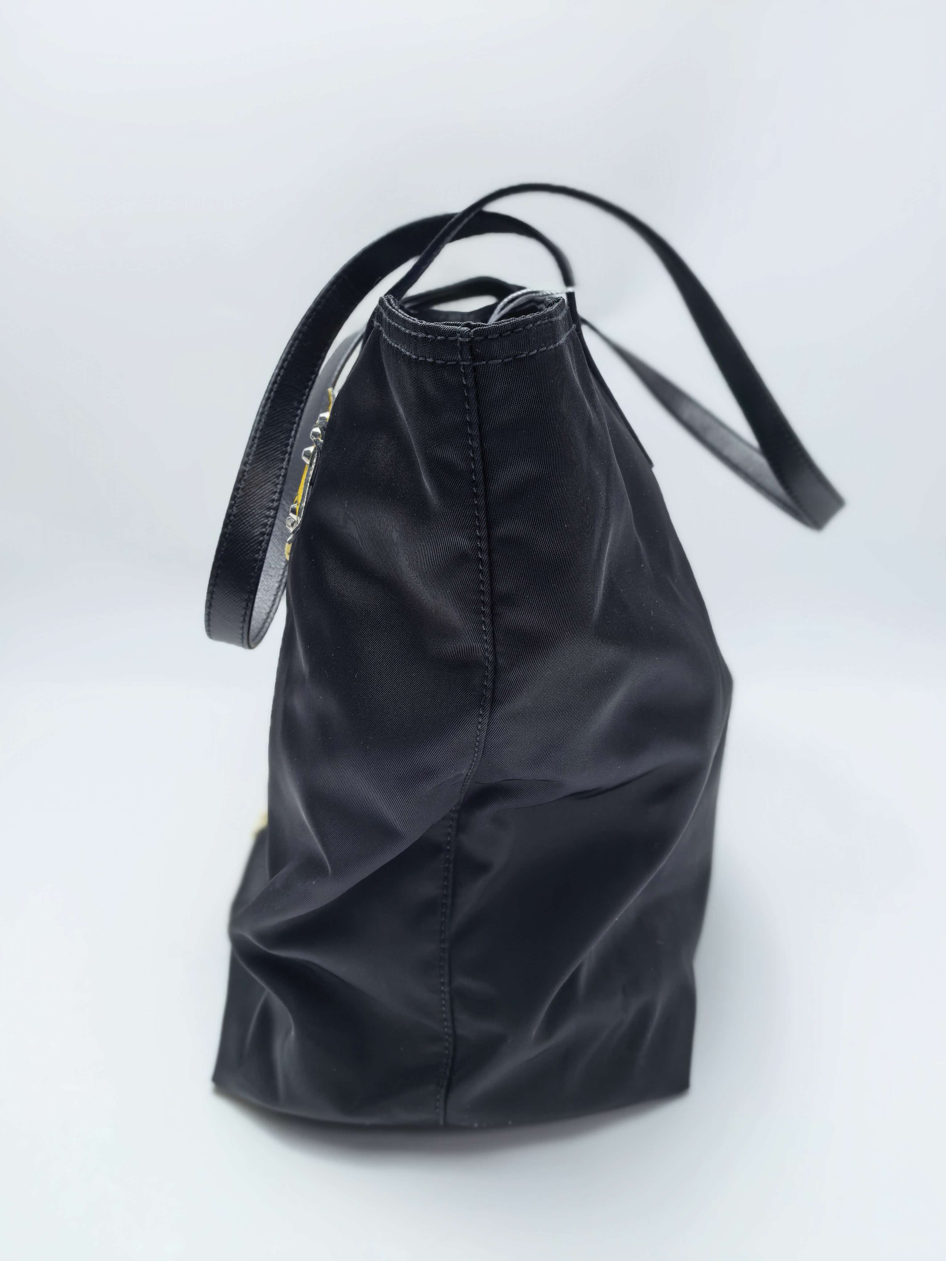 【*Shipped from: China*】PRADA Robot Nylon Handbag — view 4