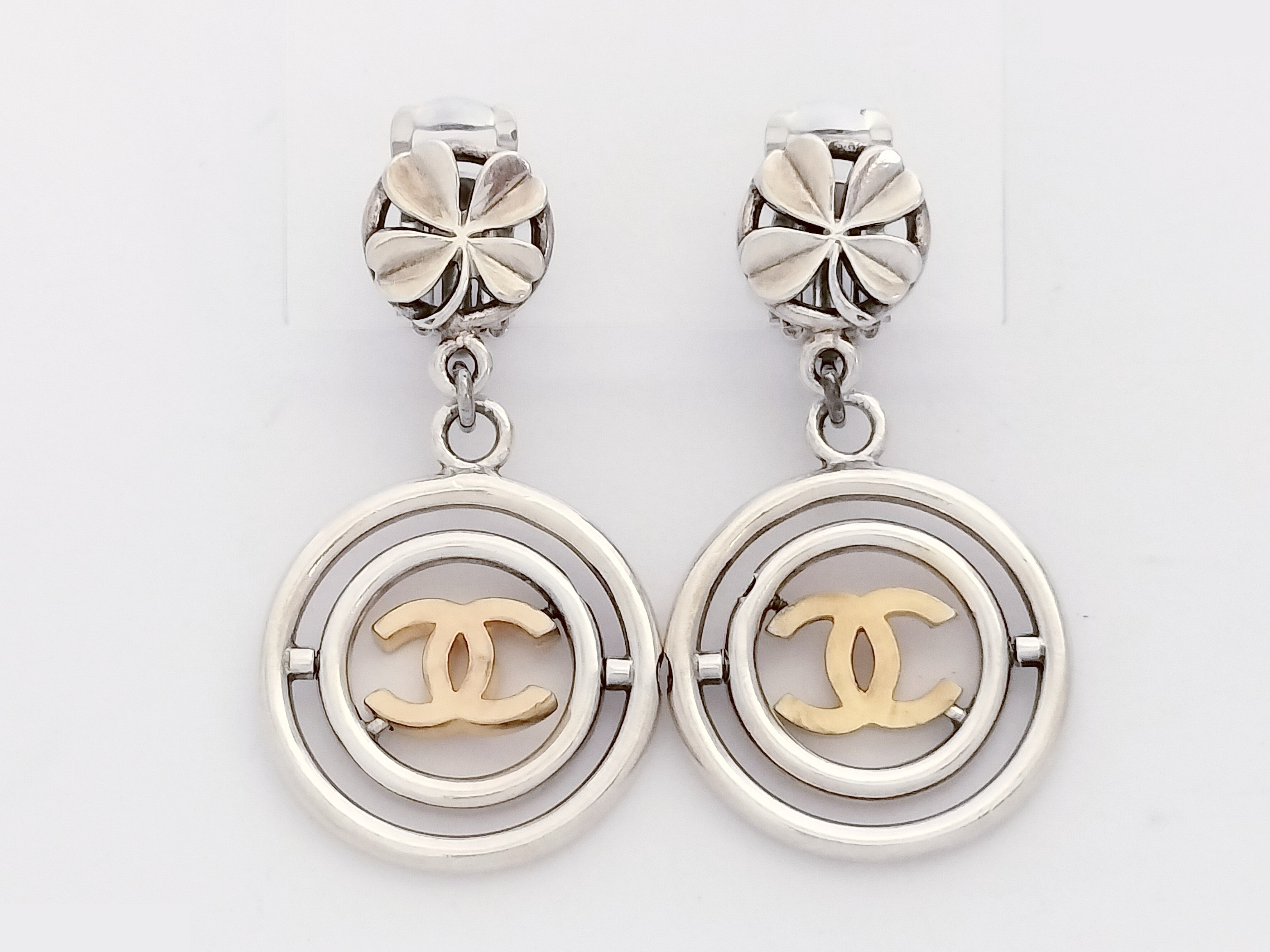 Coco dangling silver earrings