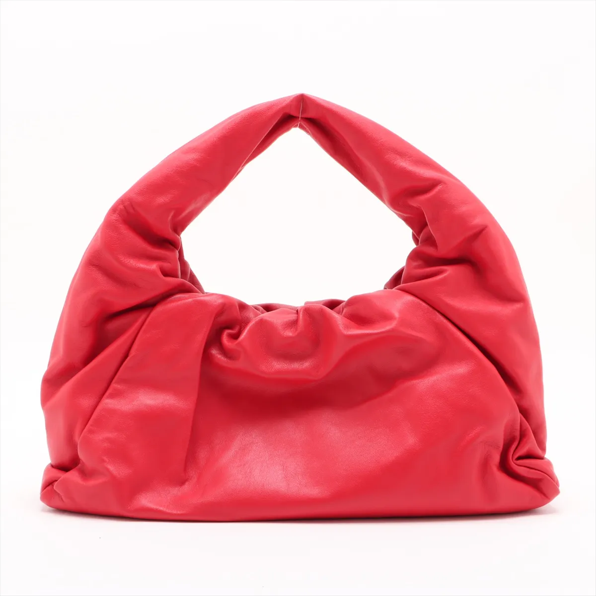 The Shoulder Pouch Leather Shoulder Bag Red — view 2