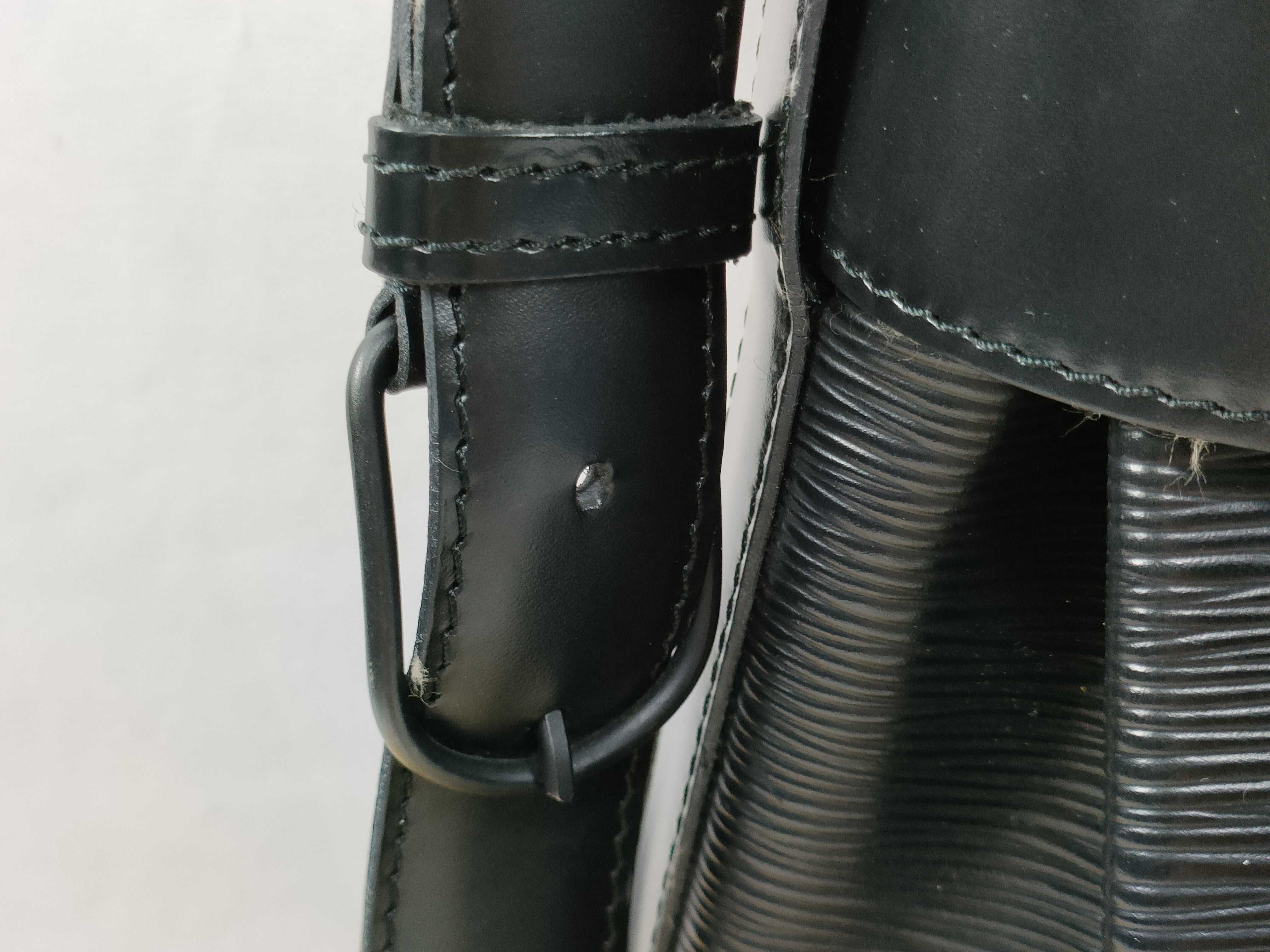 Epi Sac Depaule Shoulder Bag — view 13
