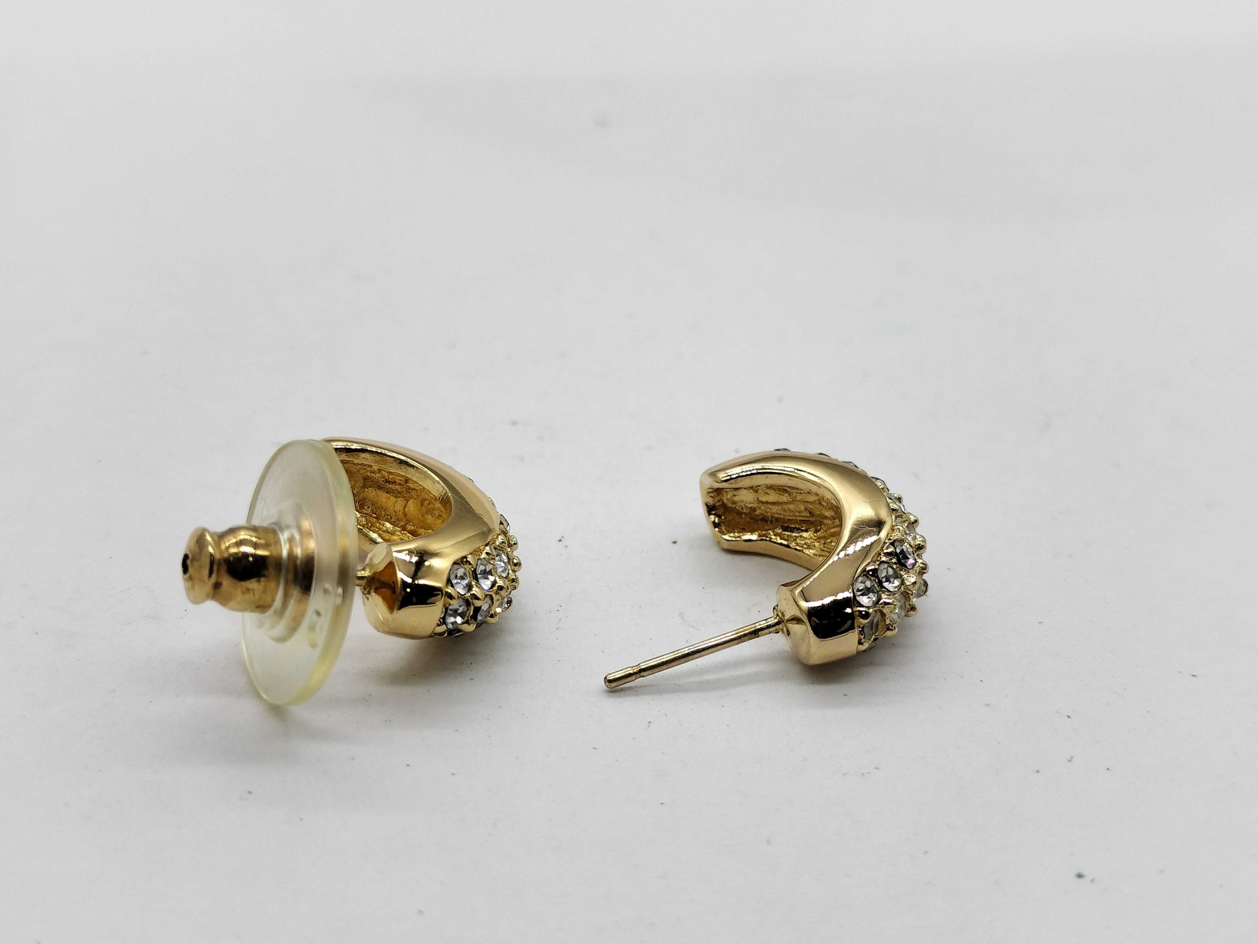 gold earrings — view 6