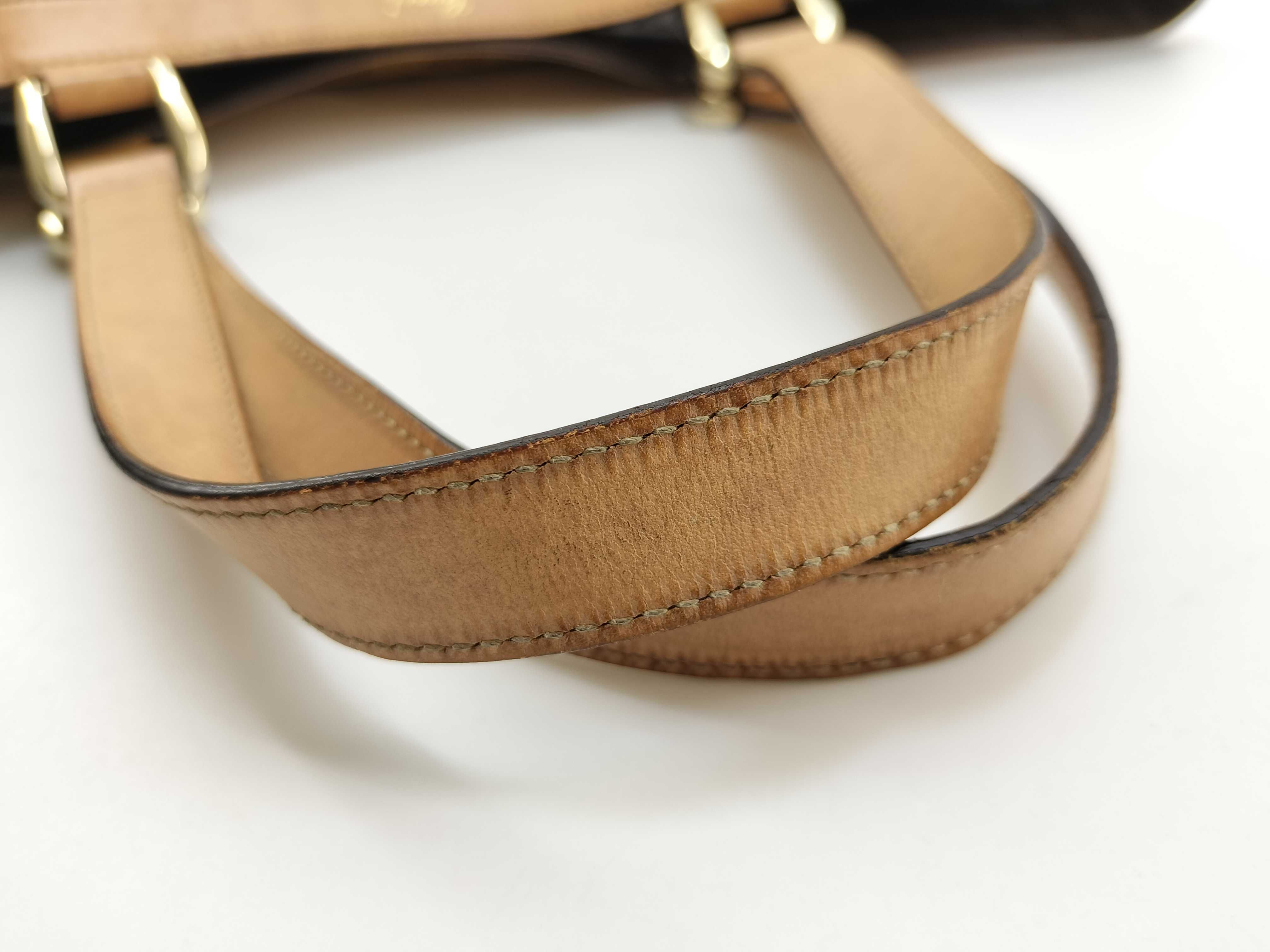 GG Canvas Gucci Tote Bag — view 7