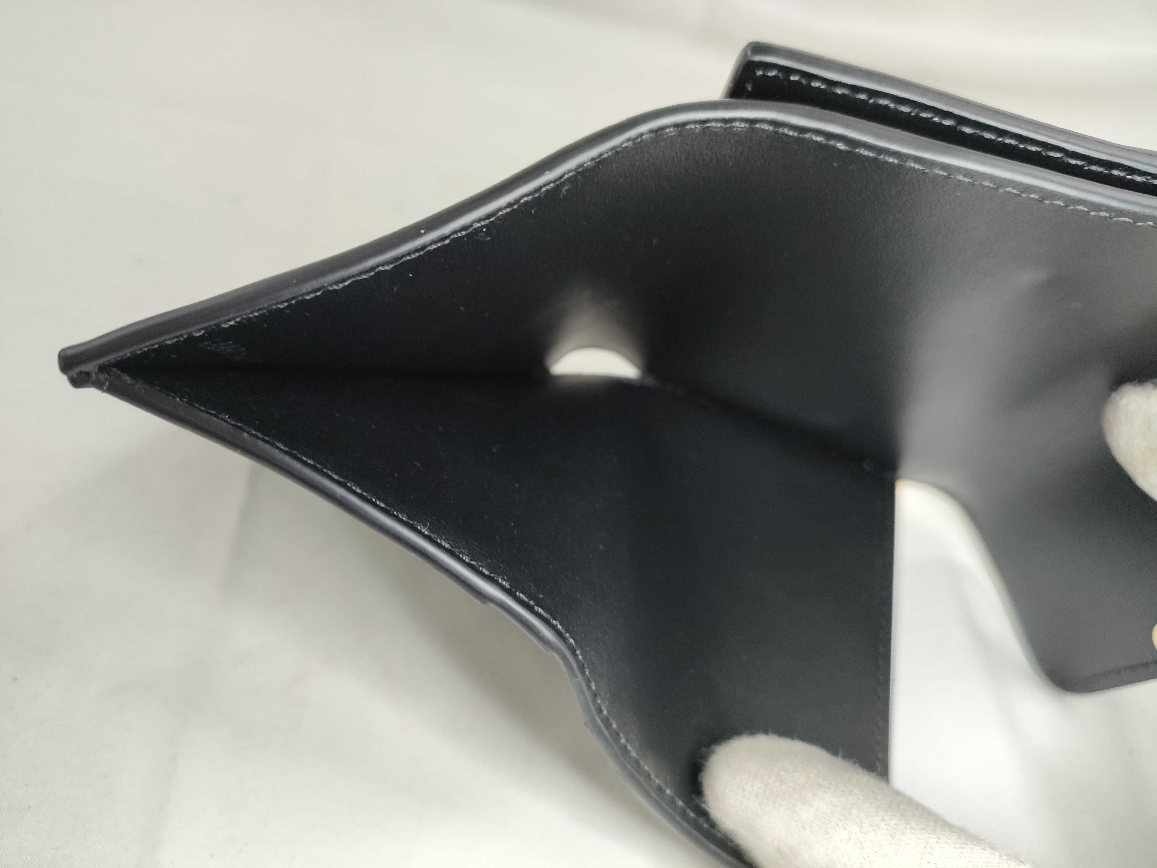 Triomphe Black Gold Hardware Wallet 8 Wallet — view 11