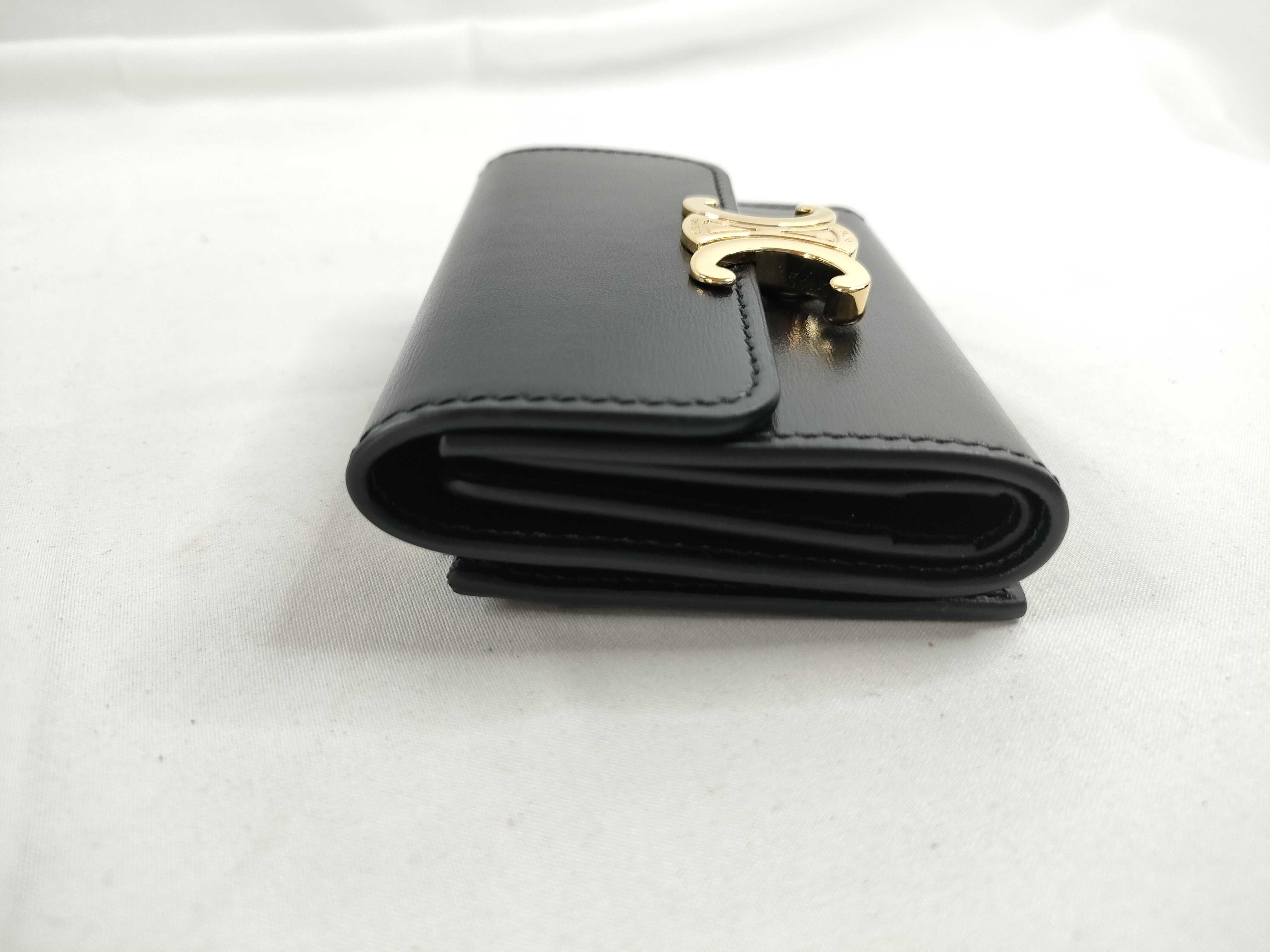 Triomphe Black Gold Hardware Wallet 8 Wallet — view 5