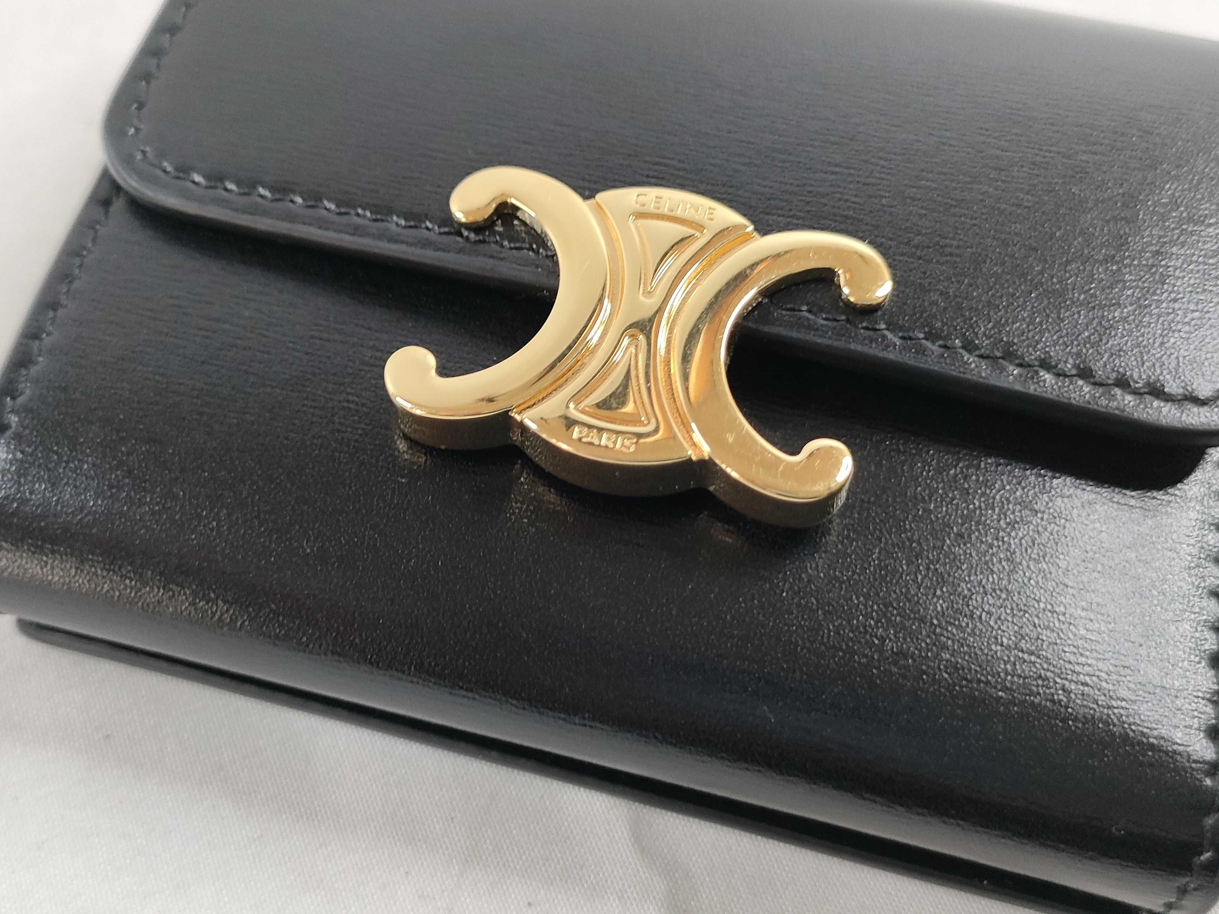 Triomphe Black Gold Hardware Wallet 8 Wallet — view 8