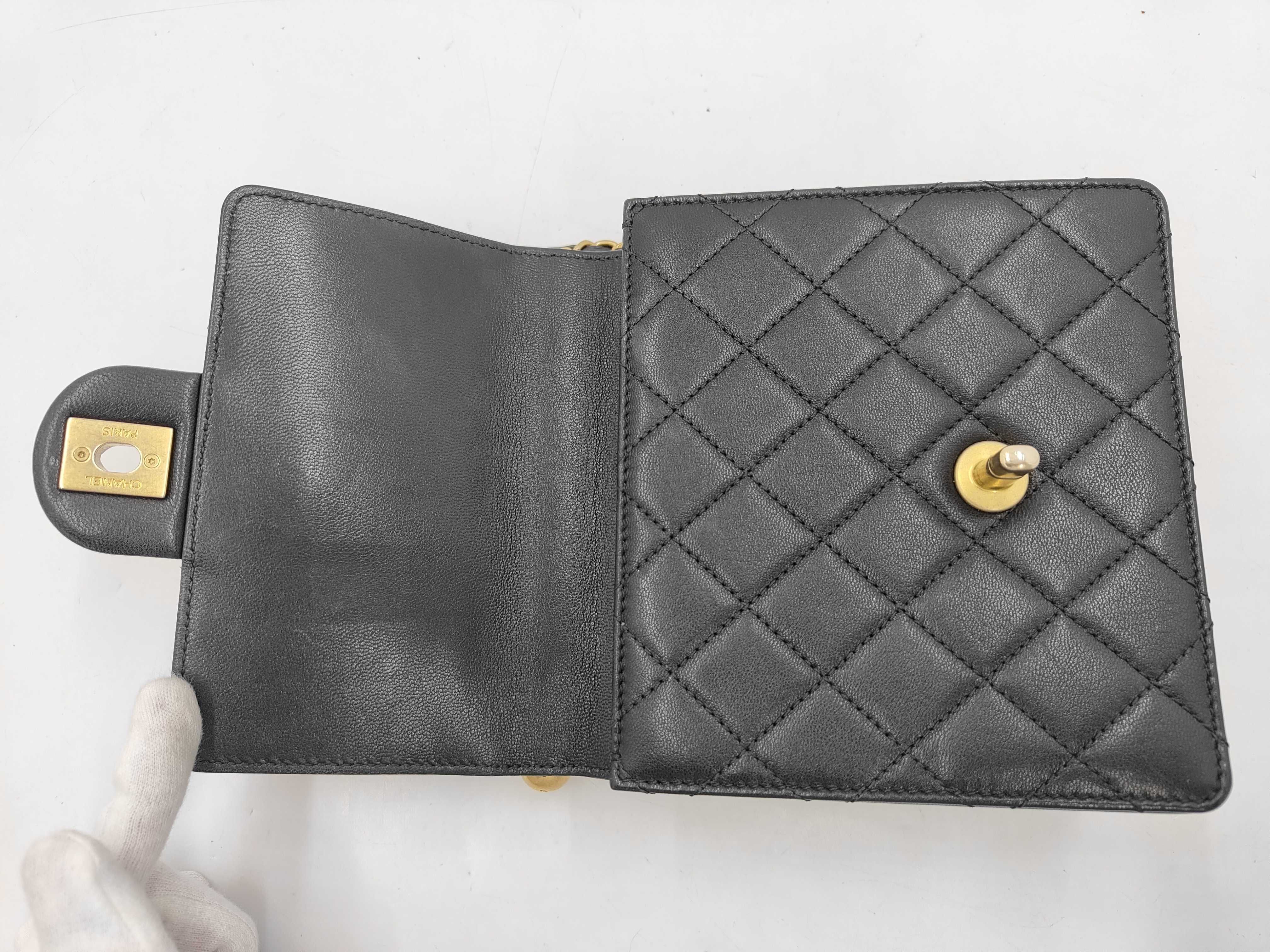 CF Black Matelassé Metal Chain Shoulder Bag — view 9