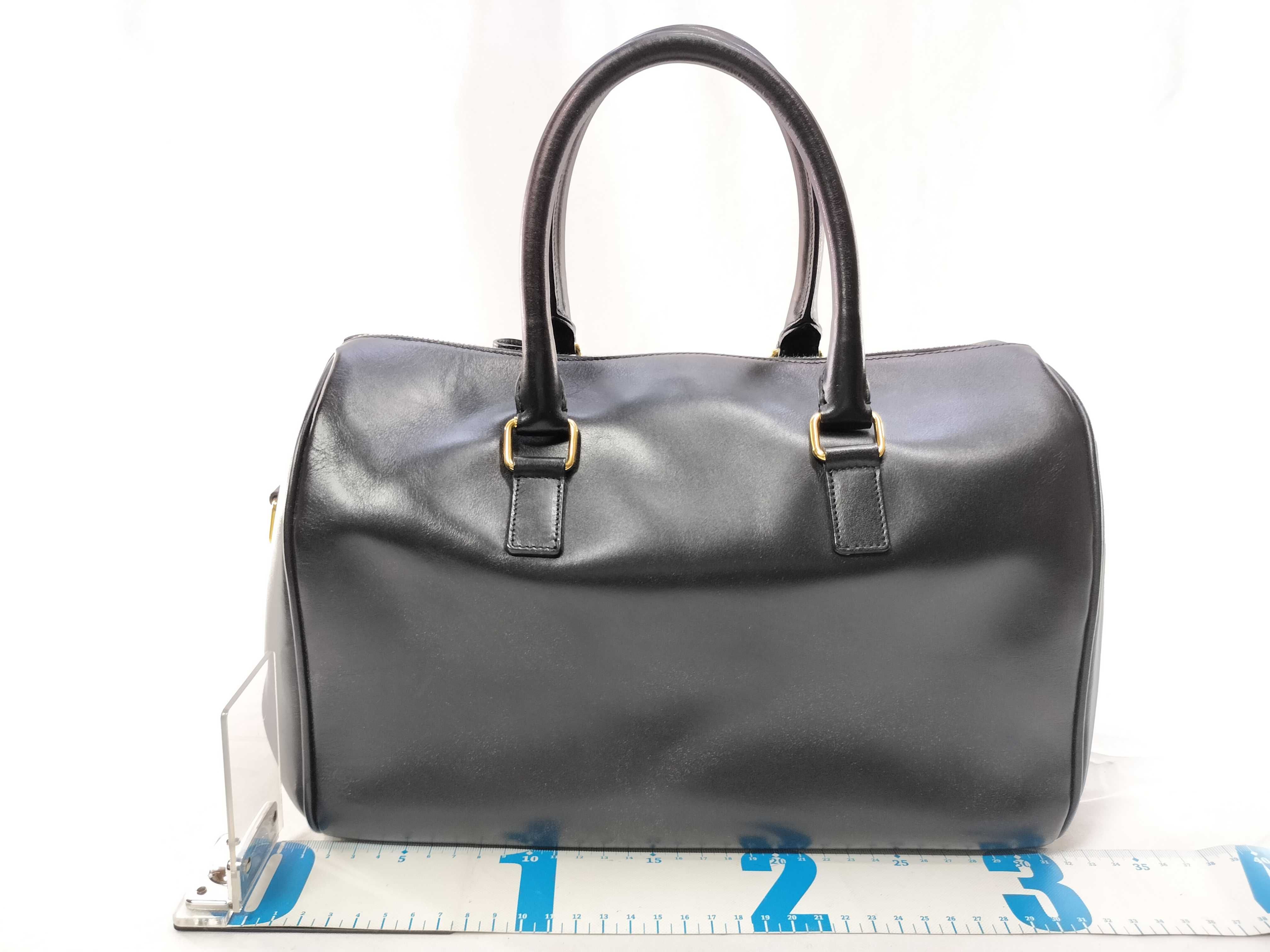 Classic Duffel Bag Handbag — view 2