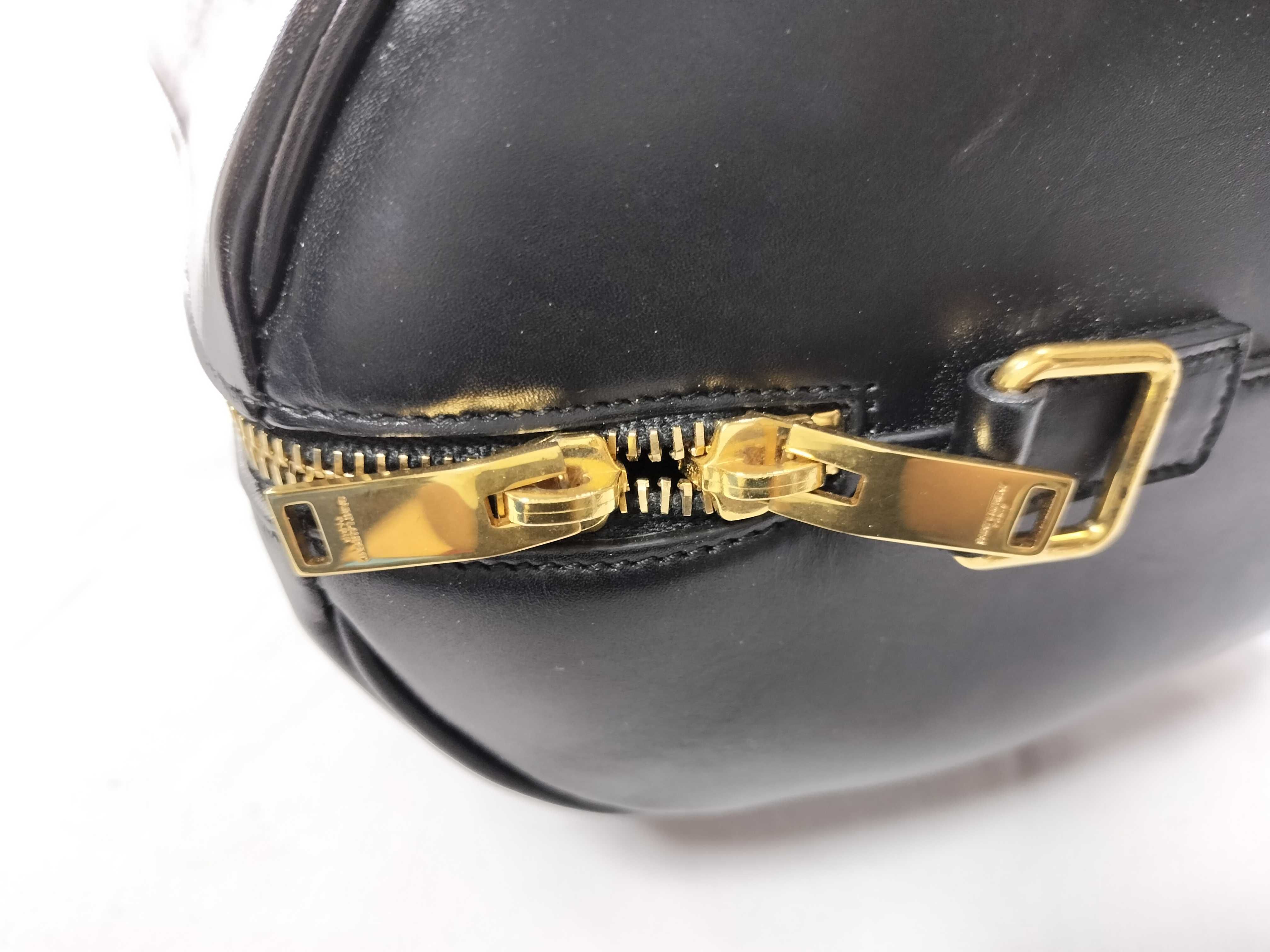Classic Duffel Bag Handbag — view 12