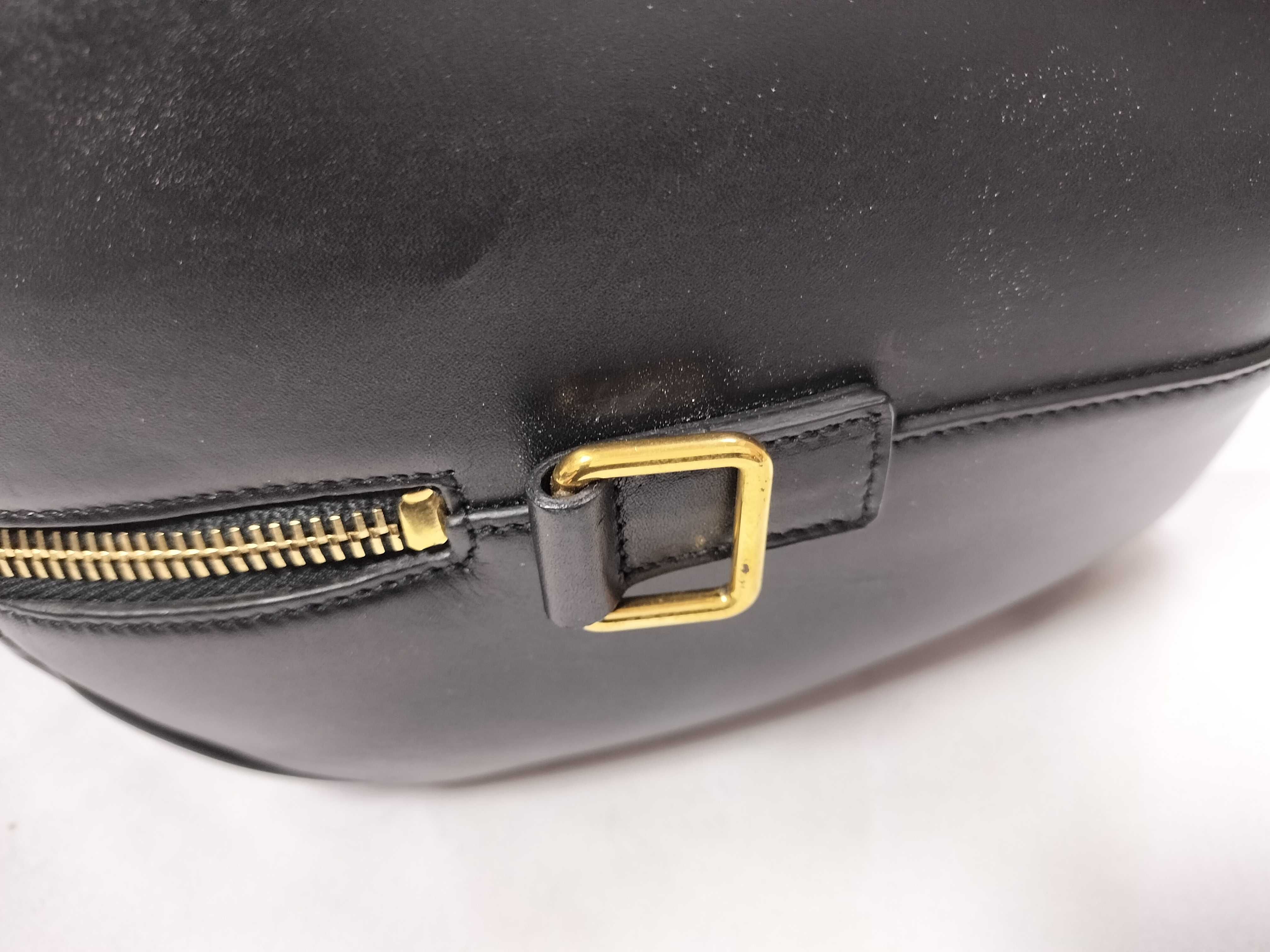 Classic Duffel Bag Handbag — view 6