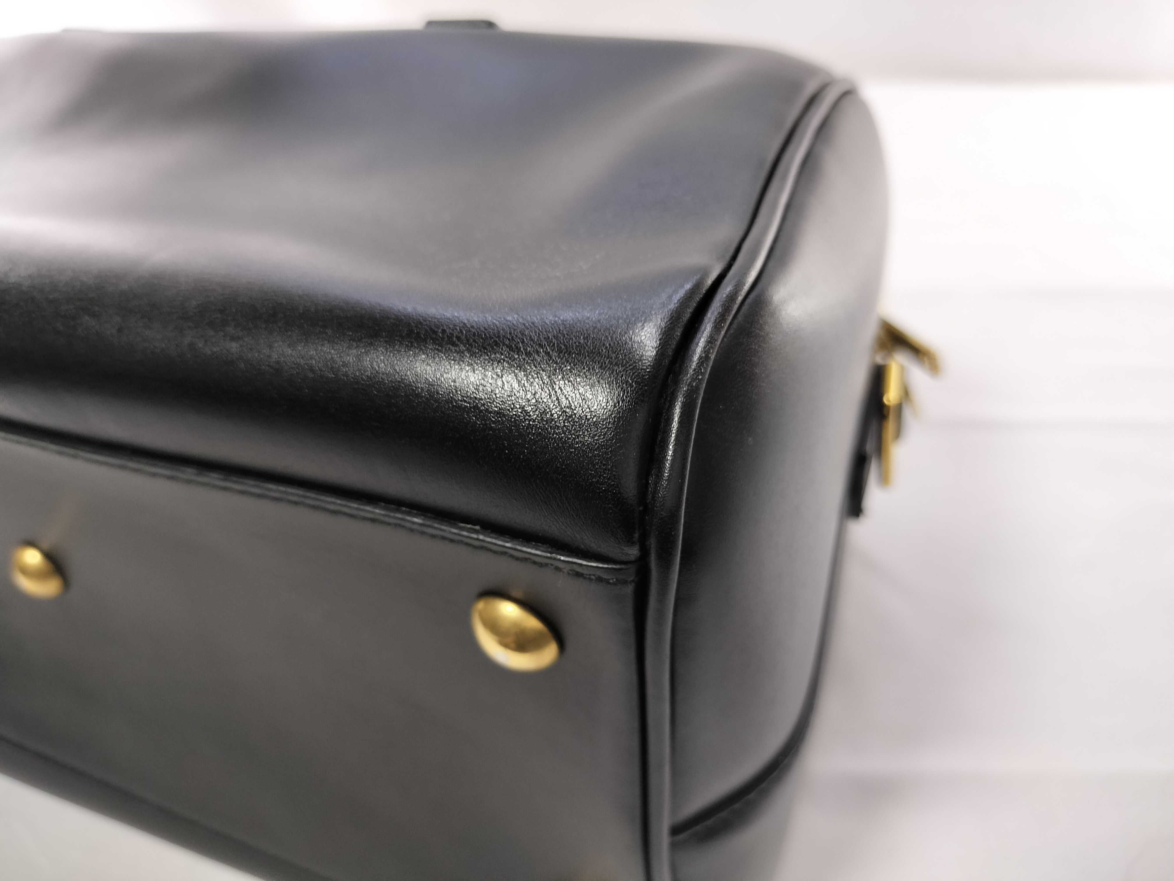 Classic Duffel Bag Handbag — view 7