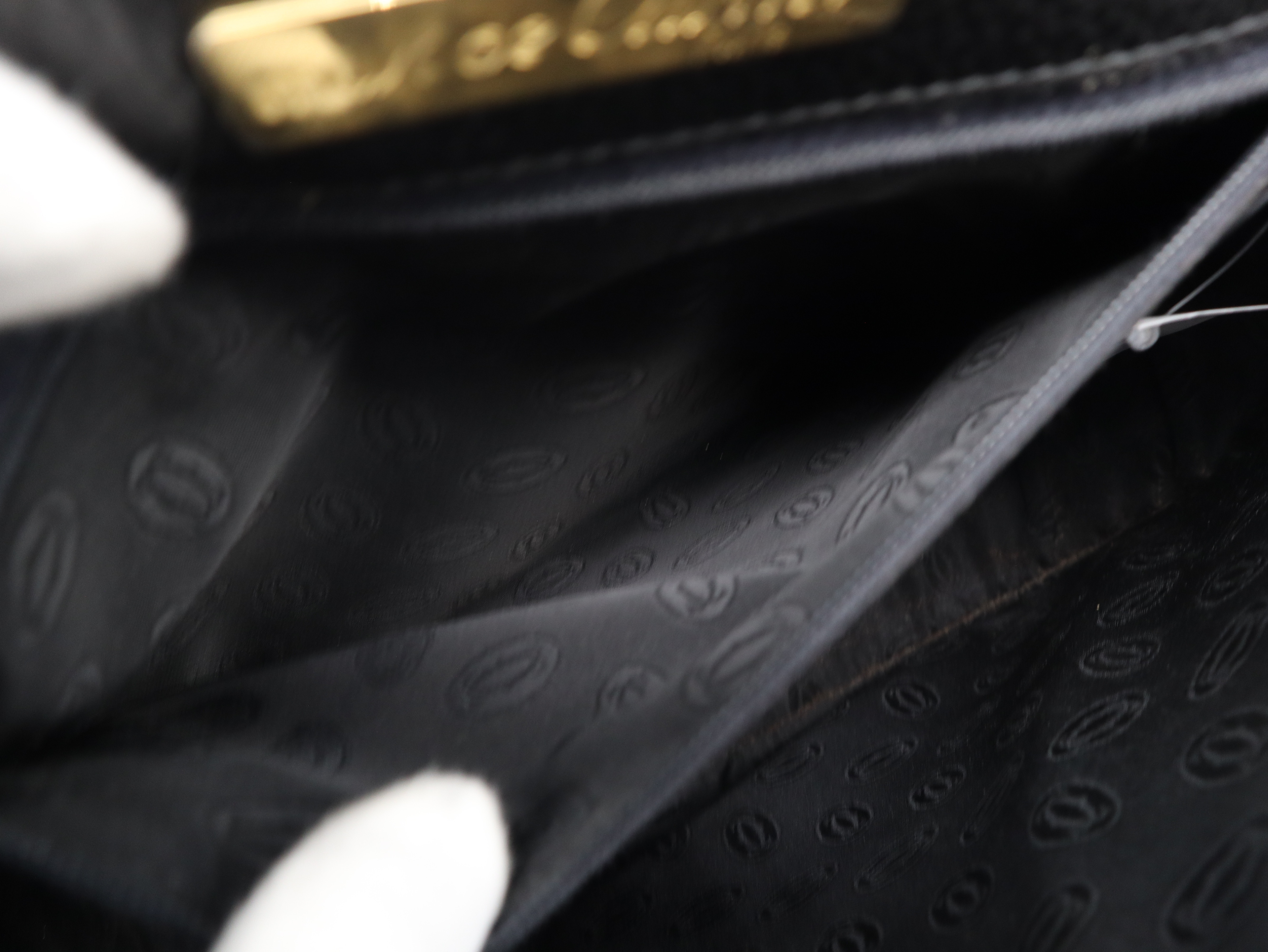 Leather Must Line Black Shoulder Bag — view 12
