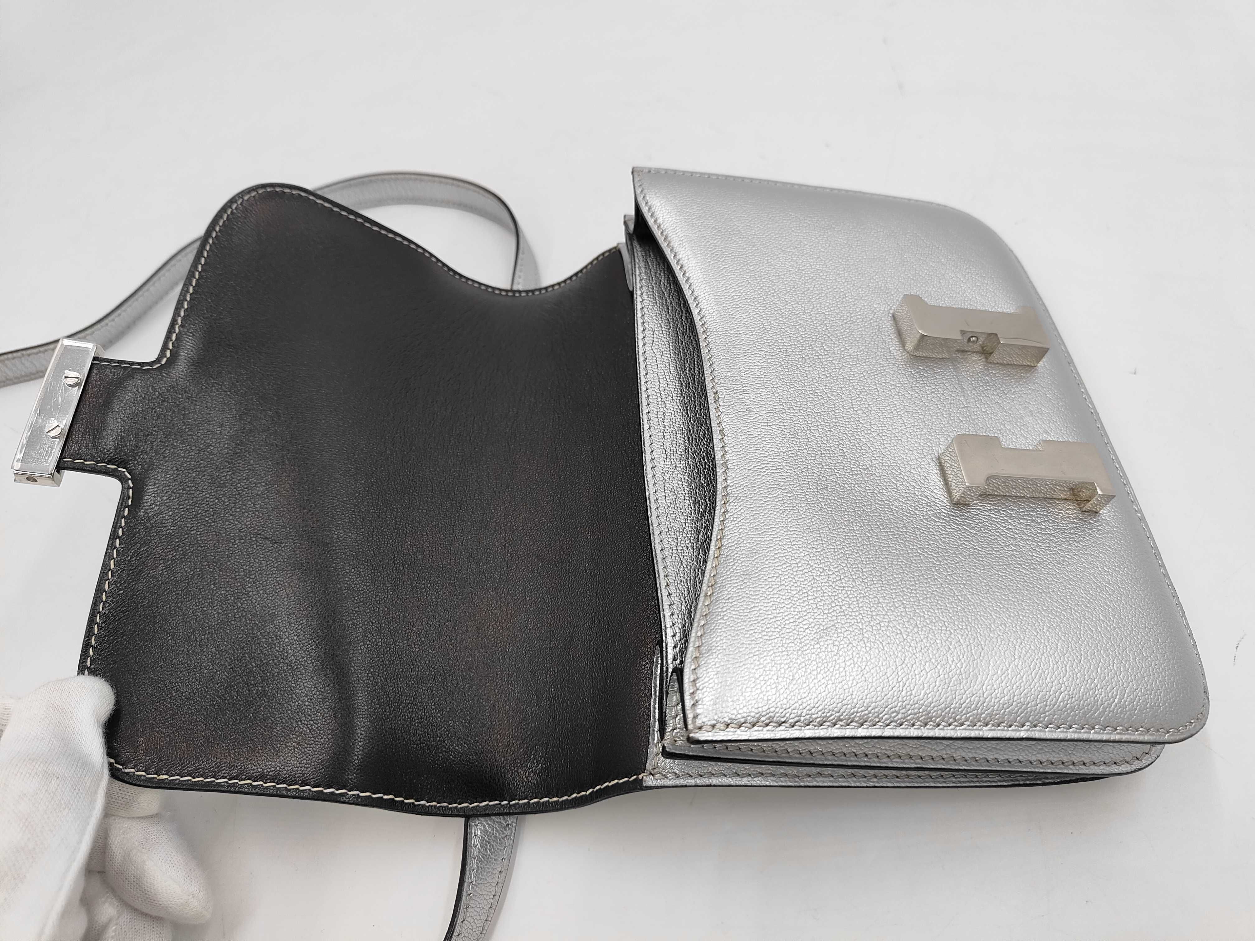 Constance 3 Mini 18 Chevre leather, silver hardware, H: 2004 Olympic Limited Edition Shoulder Bag — view 12