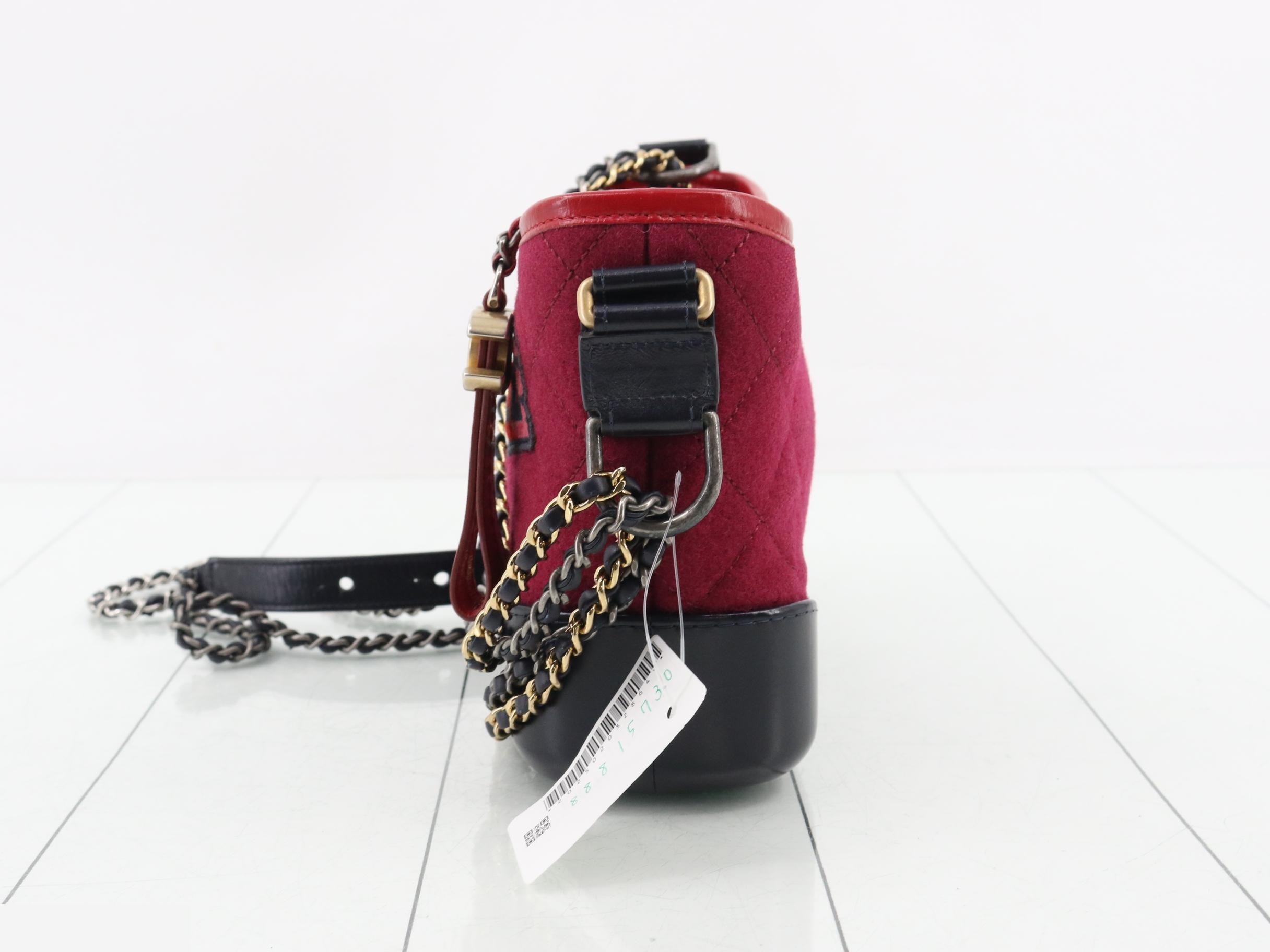 Gabrielle de Shoulder Bag — view 3