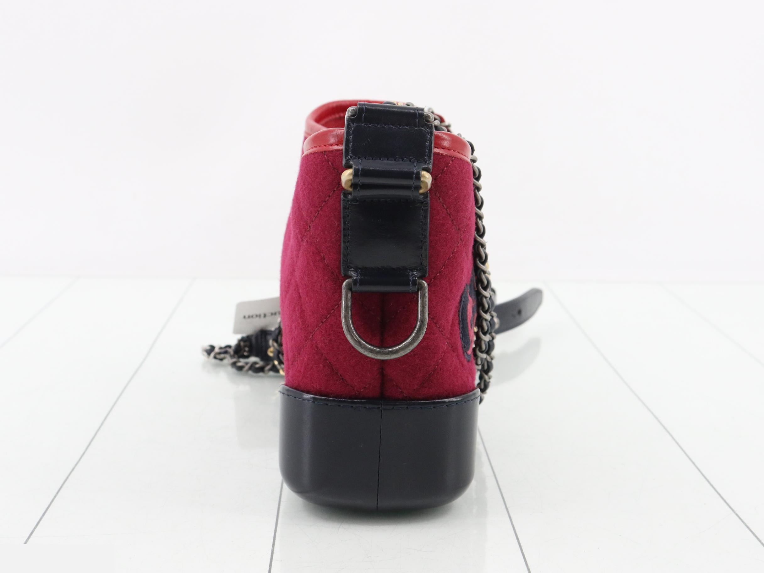 Gabrielle de Shoulder Bag — view 4