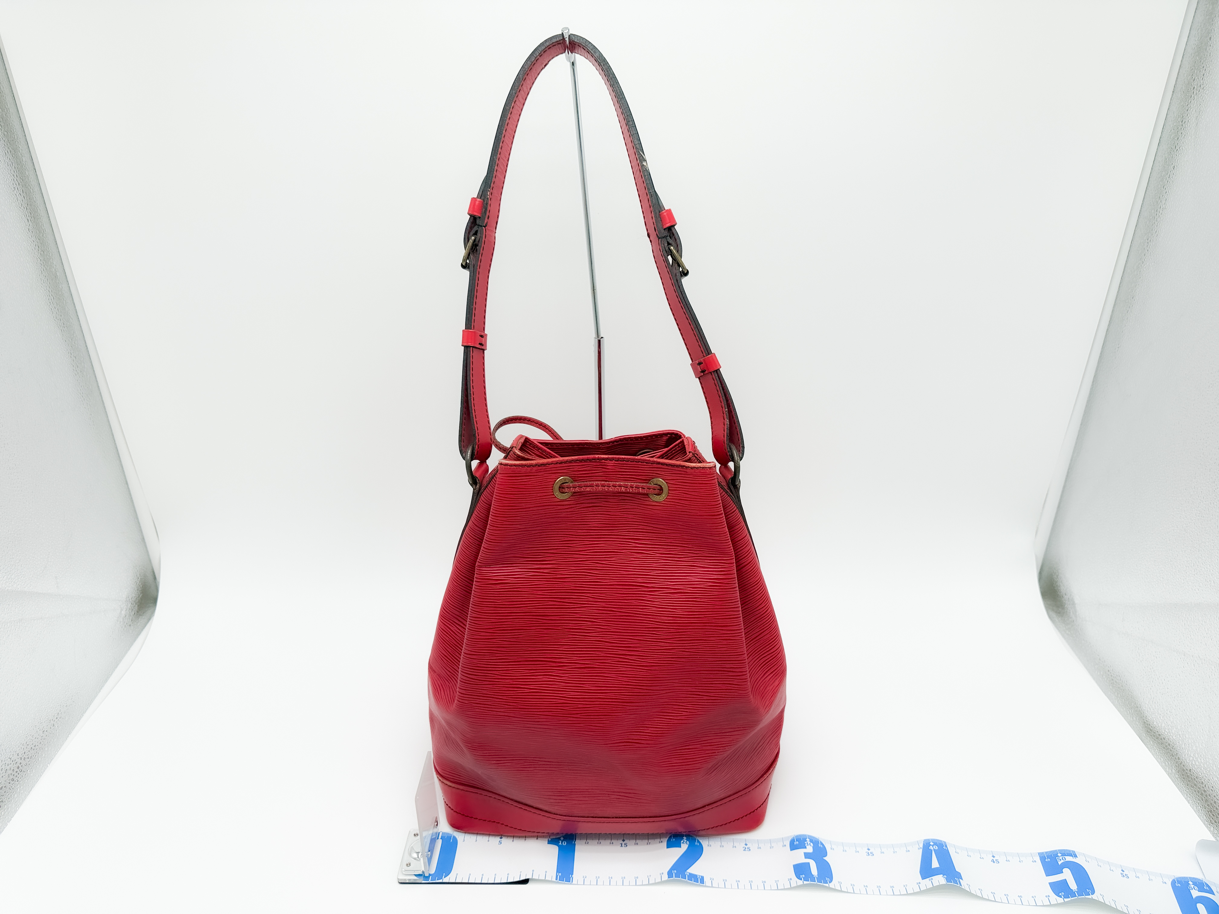 Epi M44007 Noé Castilian Red 9004A2 Shoulder Bag — view 2