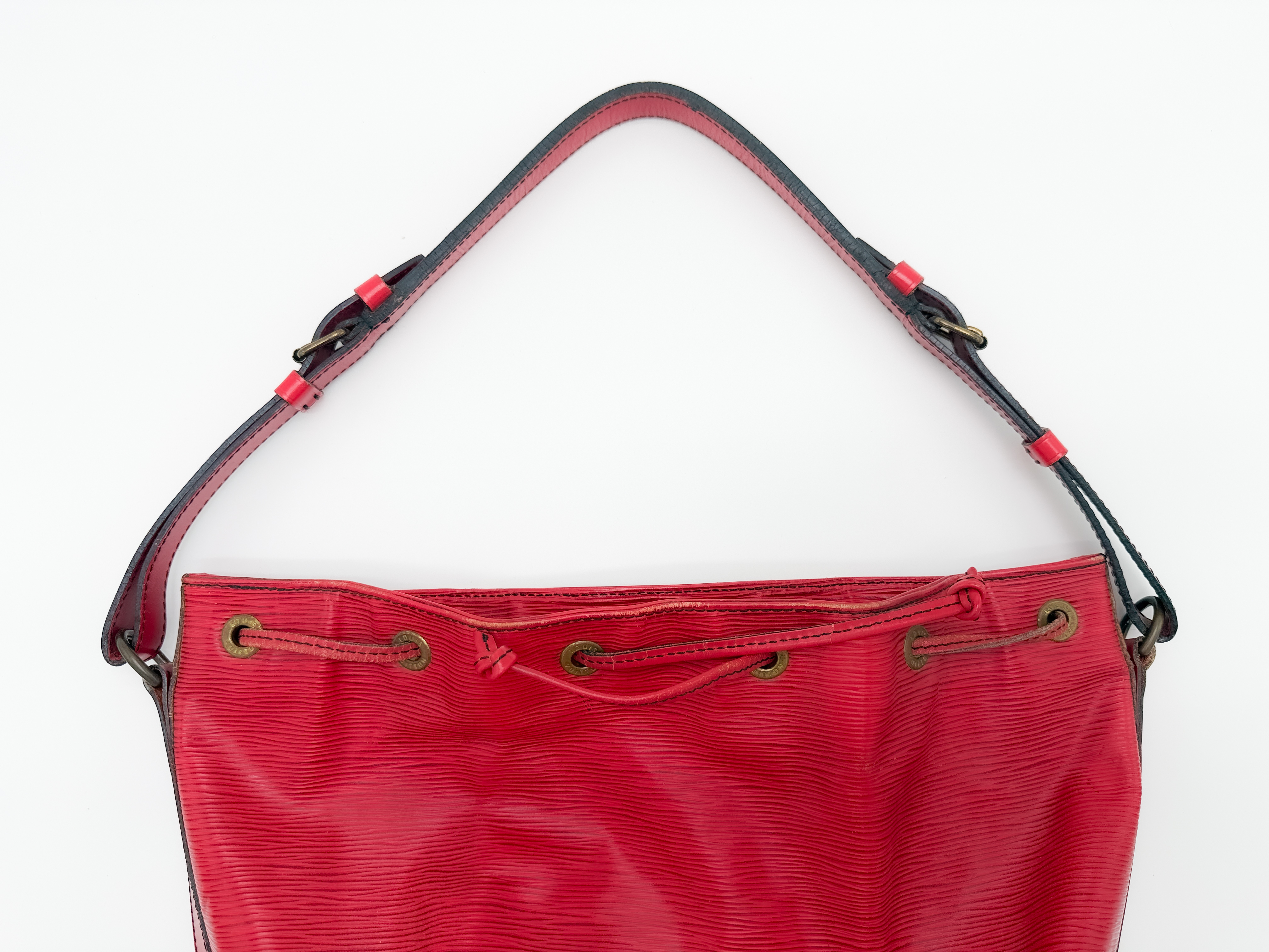 Epi M44007 Noé Castilian Red 9004A2 Shoulder Bag — view 10
