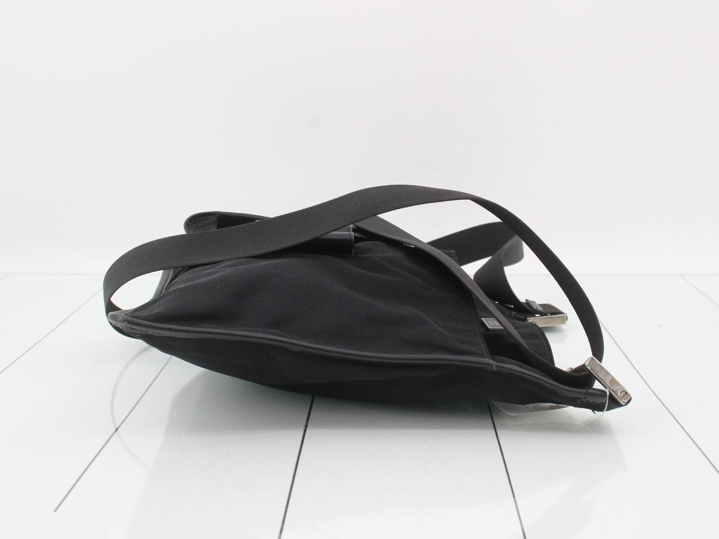 logo shoulder bag, black, 019 0350 200047 — view 3