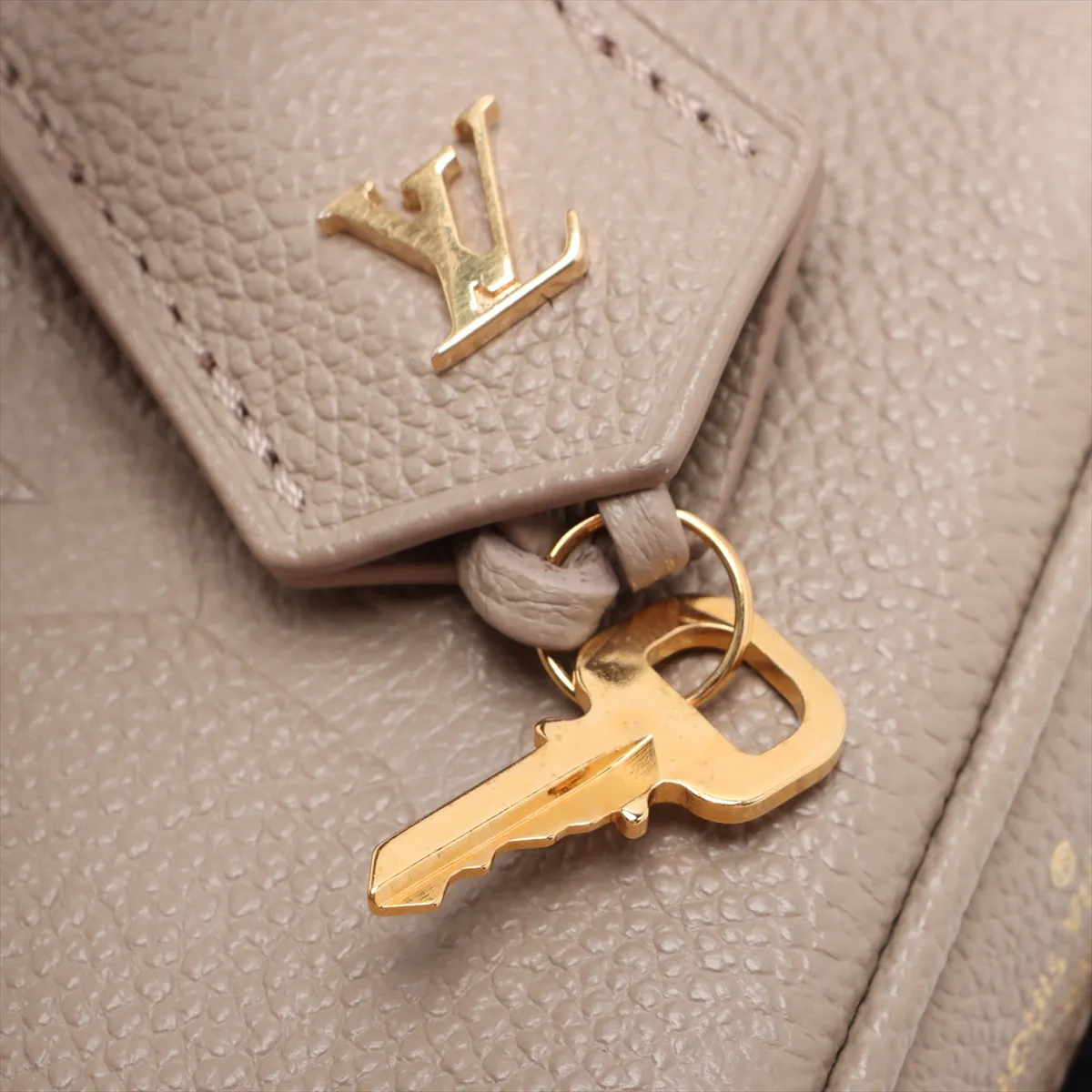 Monogram Empreinte Vanity PM M45608 Beige RFID response — view 12
