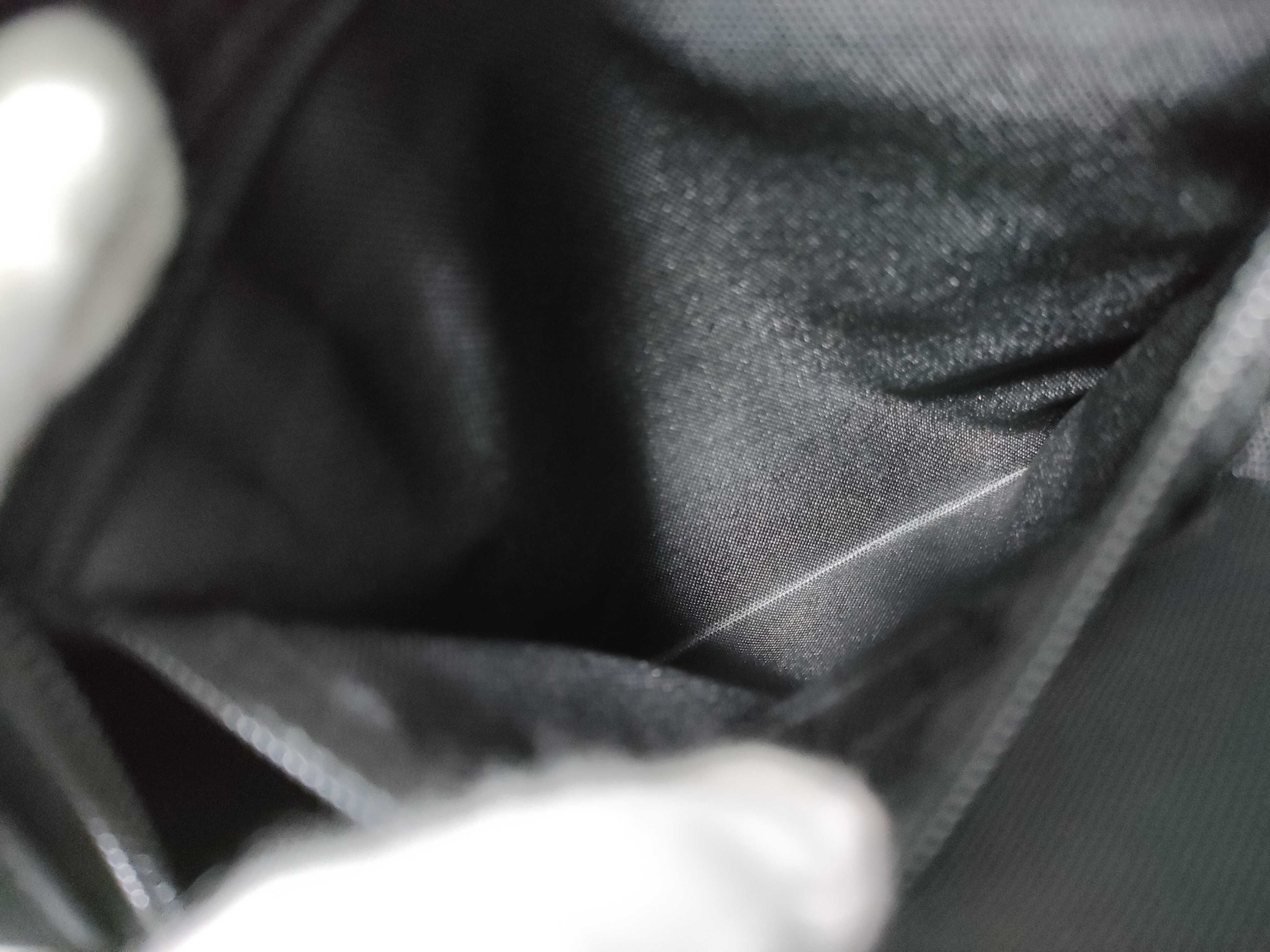 Black Label Nova Check Shoulder Bag — view 11