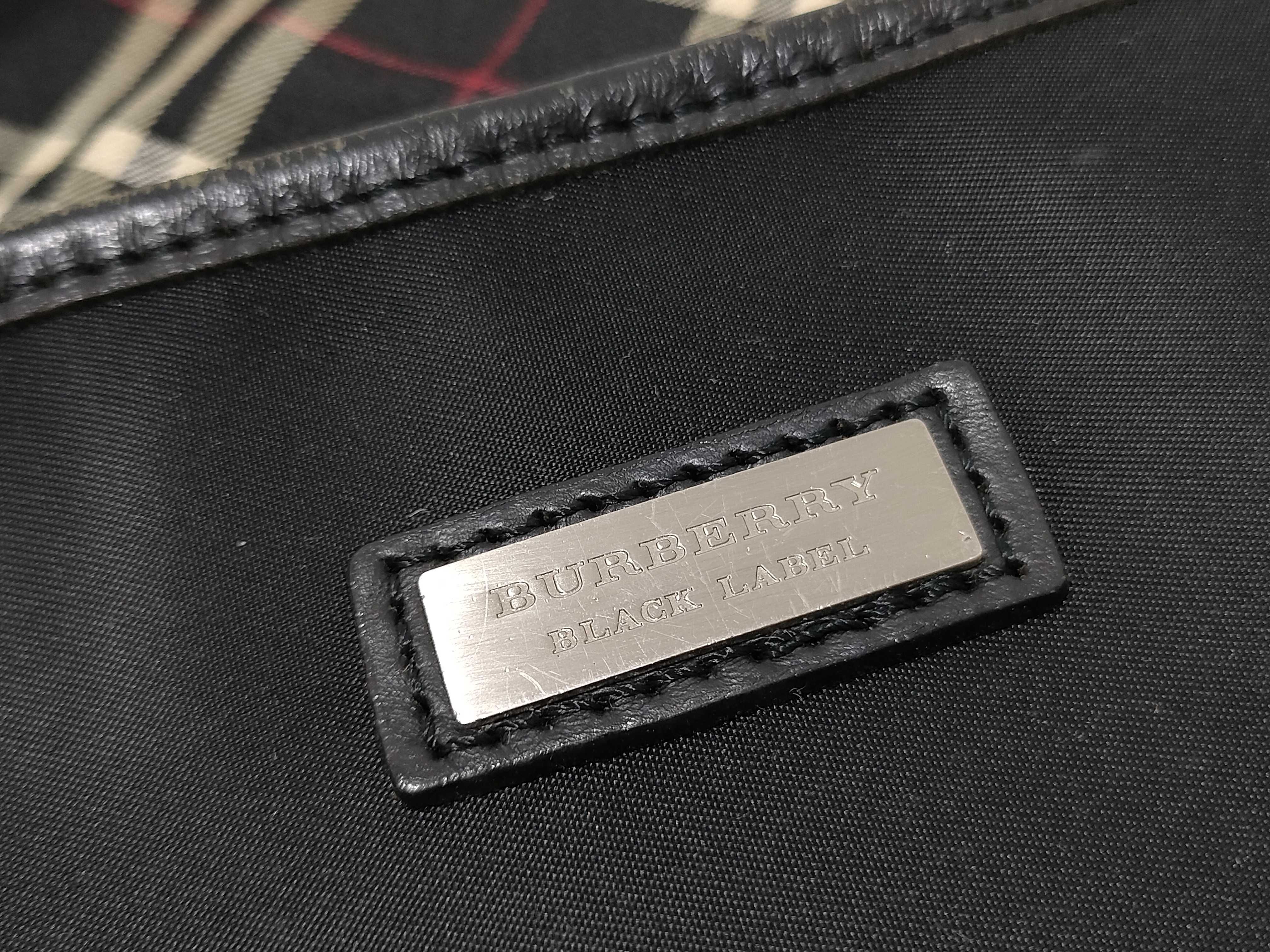 Black Label Nova Check Shoulder Bag — view 13