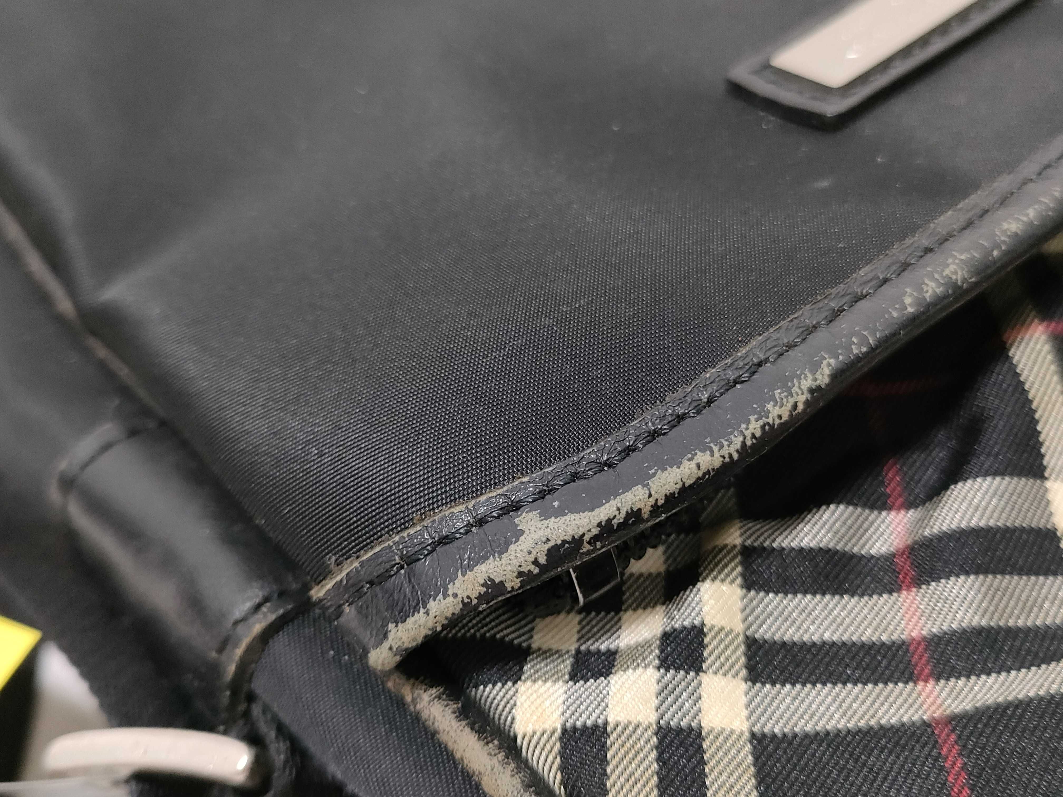 Black Label Nova Check Shoulder Bag — view 15